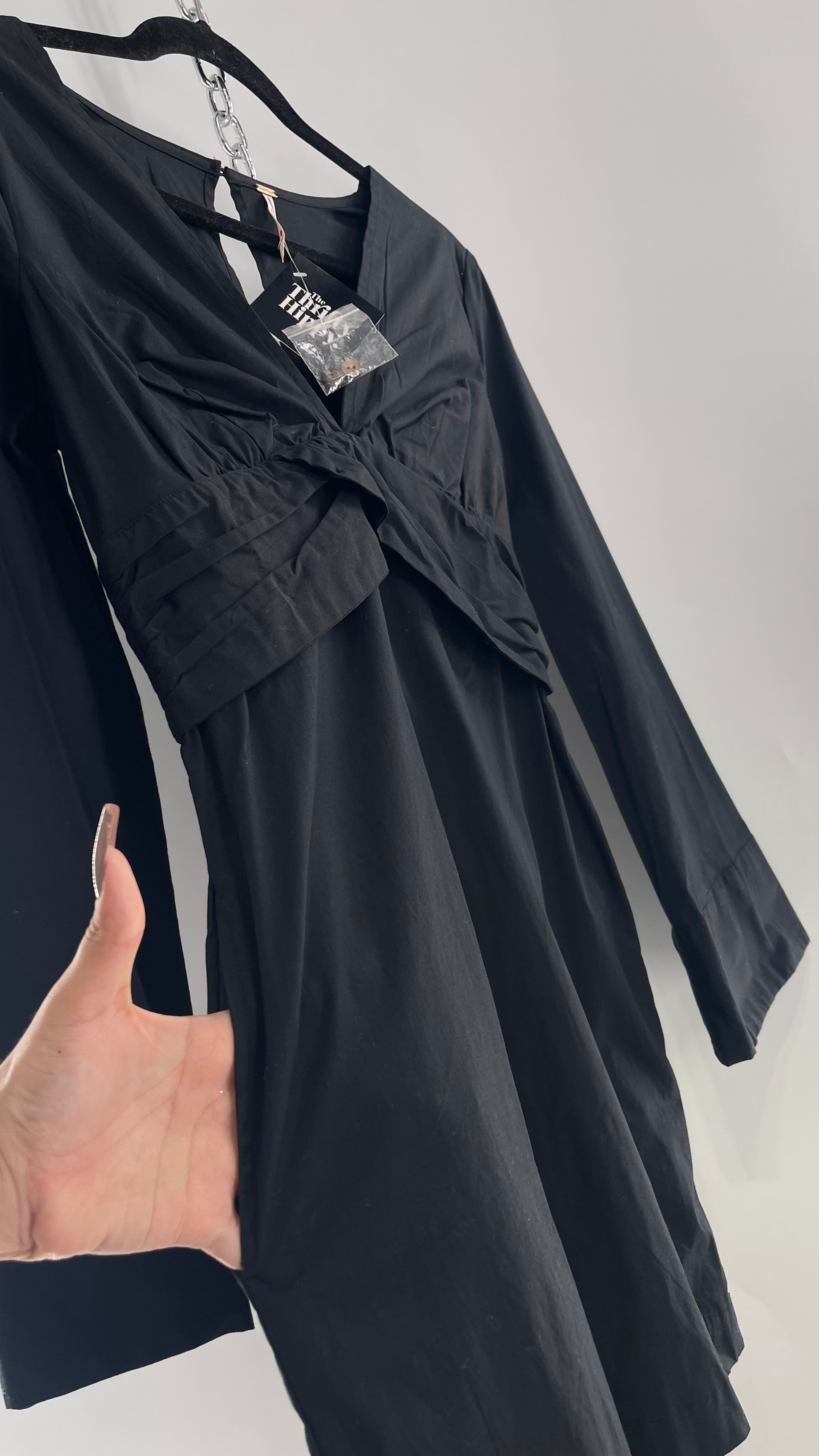 black bell sleeve mini dress Free People Black Bell Sleeve Mini Dress with Button Detail Back and S – The Thrifty Hippy