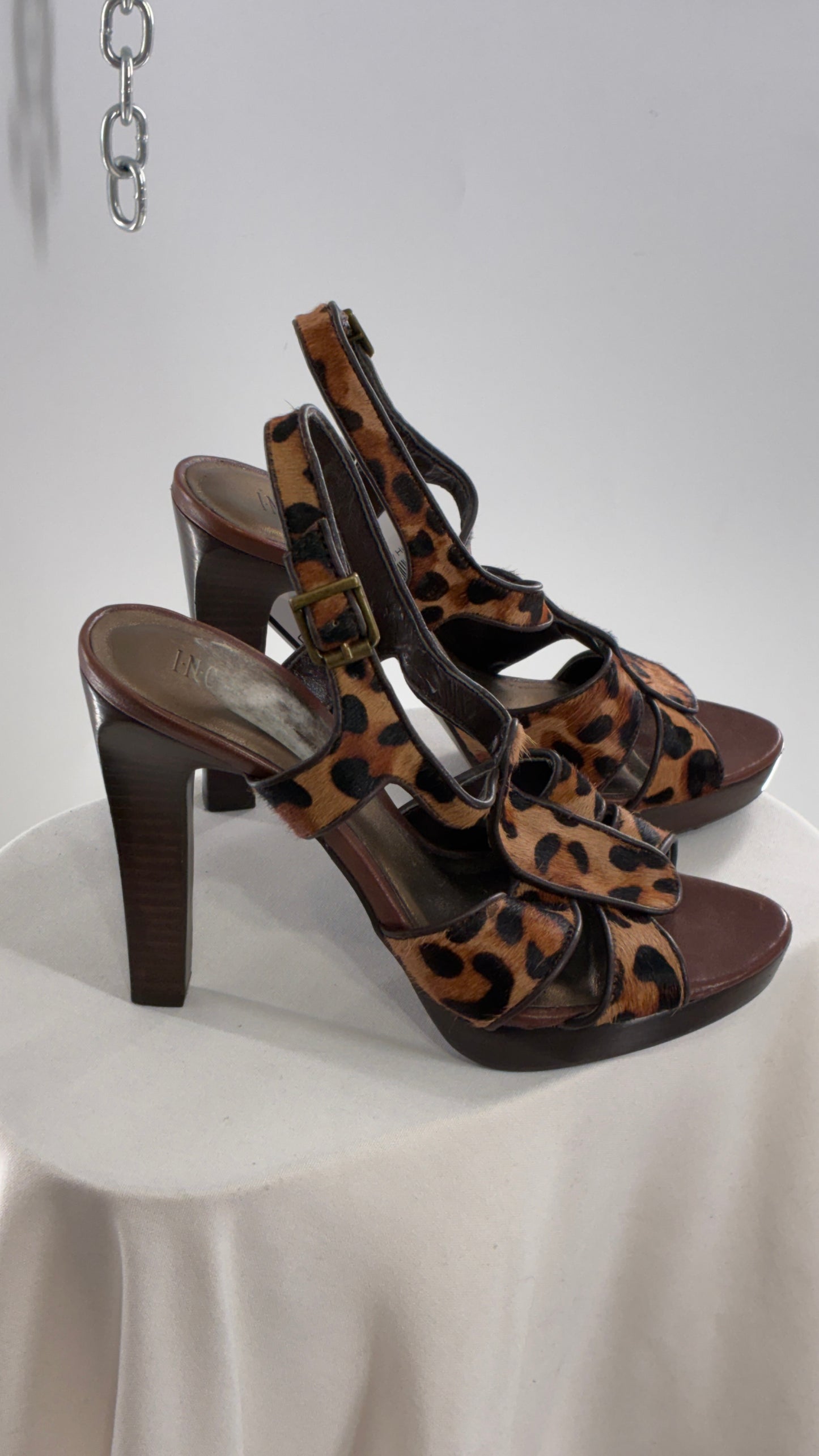 Vintage 1990s INC Cheetah Printed Hide Strappy Heels with Wooden Heel (7)