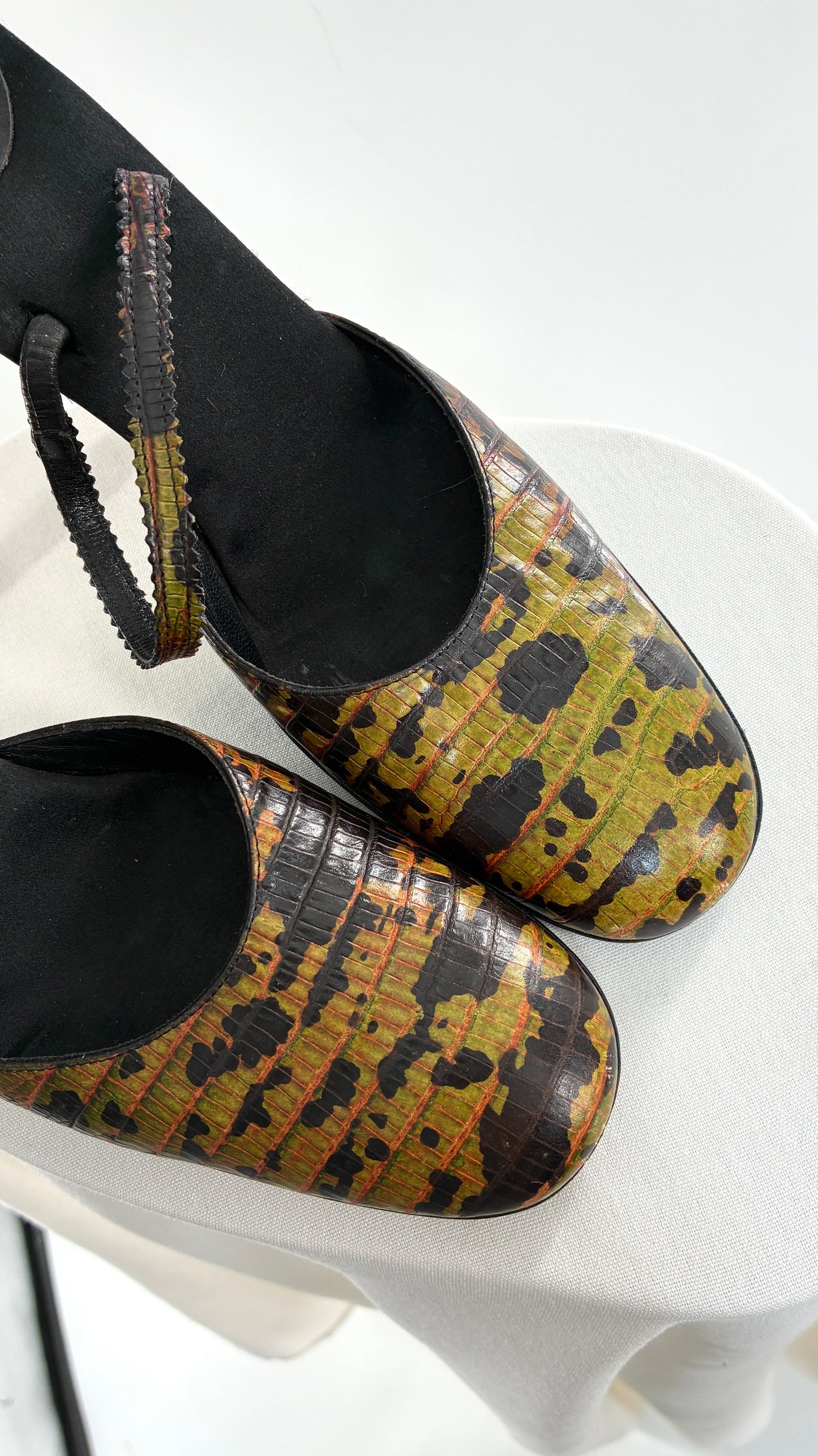 Rare Vintage CLONE Bruno Bordese Anaconda Snake Patterned Round Toe Heel Made in Italy (37.5)