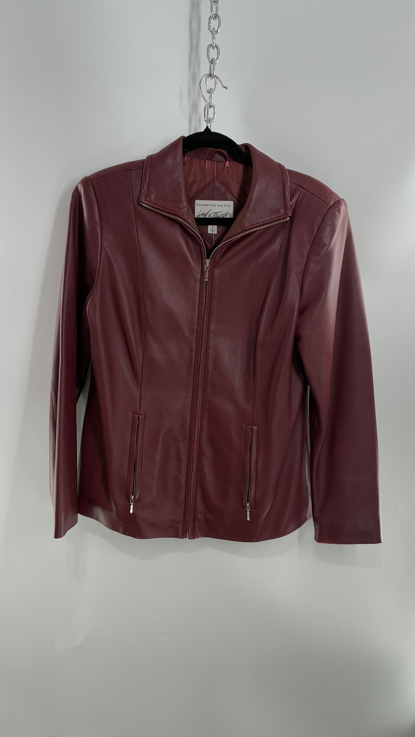 Vintage Lord & Taylor Burgundy Maroon Leather Zip Up Jacket (Small)