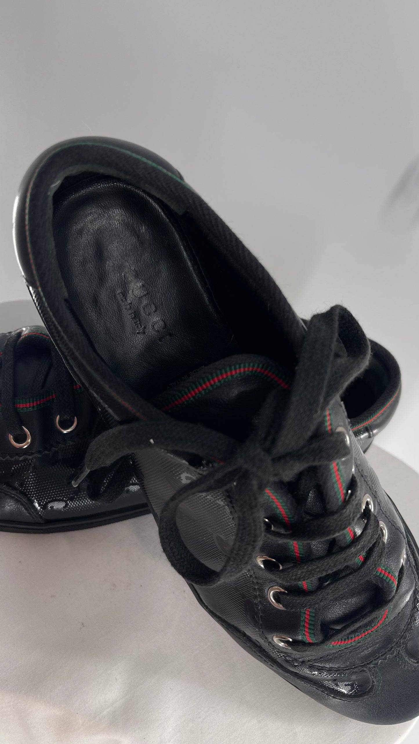 Vintage GUCCI Worn Black Leather Monogram Low Top Sneakers with Red/Green Iconic Trim (37)