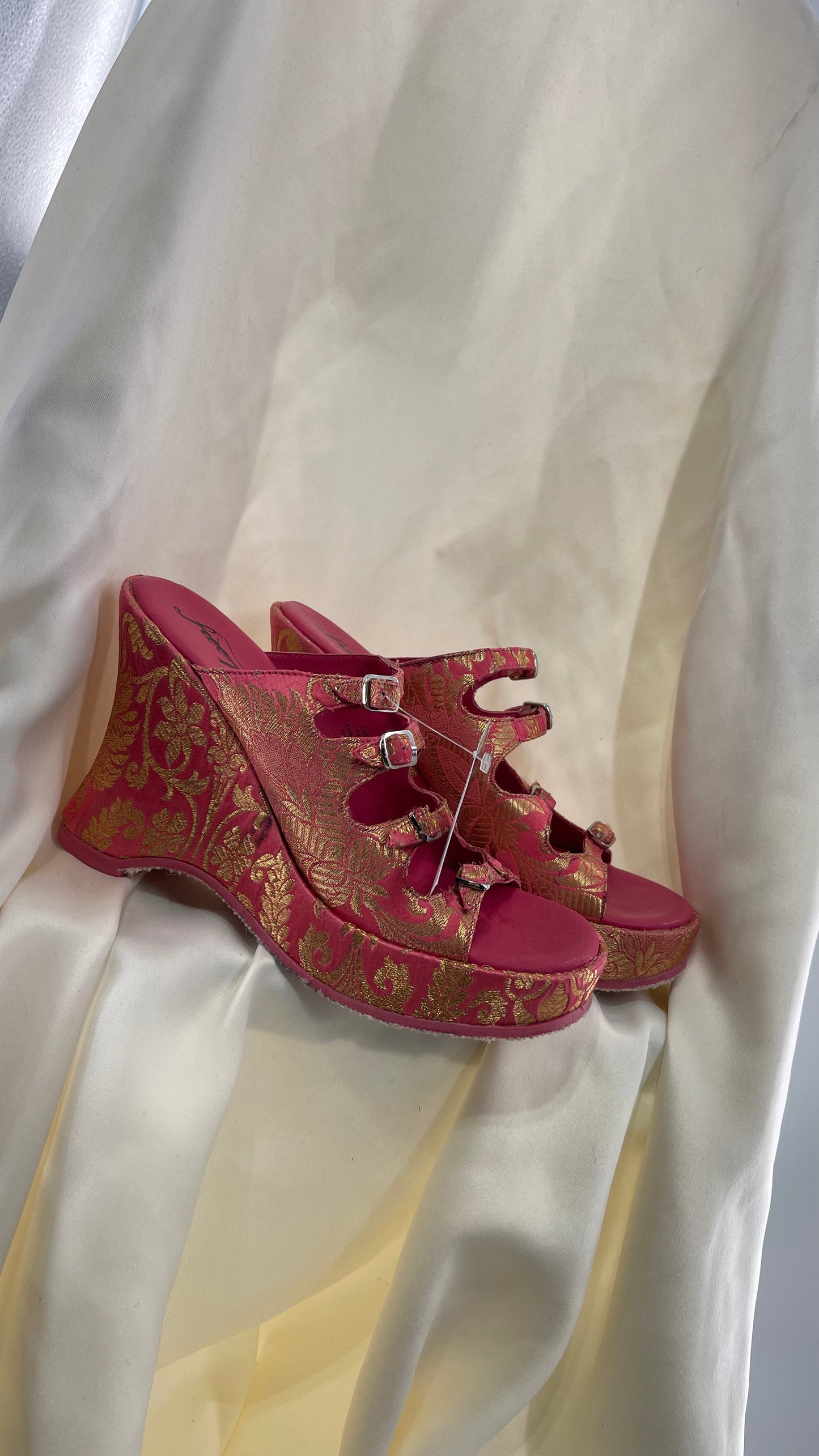 Free People Hot Pink Hoffman Buckle Front Wedge Heels with Satin Gold Paisley/Brocade Pattern (37)