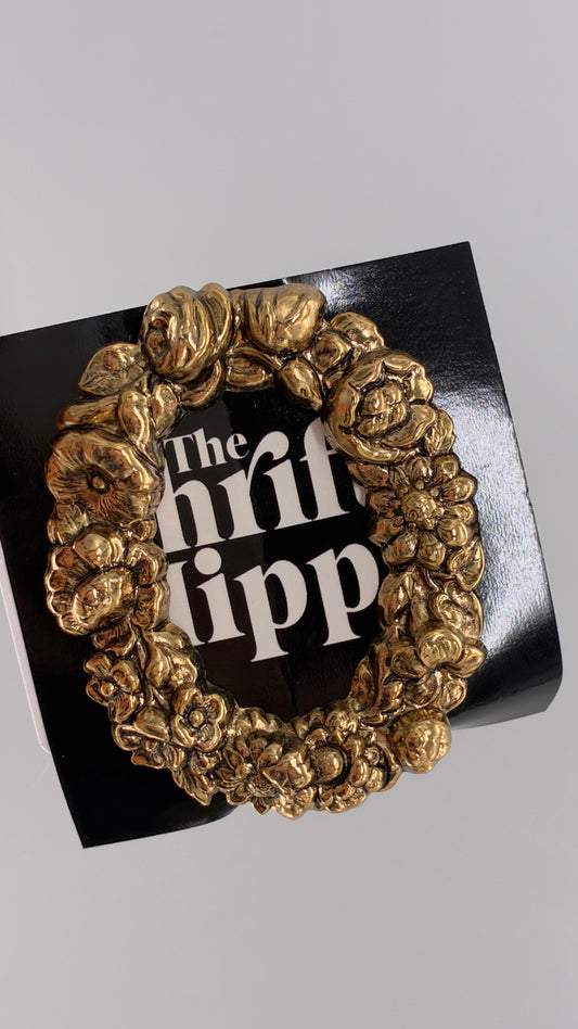 Vintage Bronze Gold Ornate Engraved Wreath Scarf Ring Loop