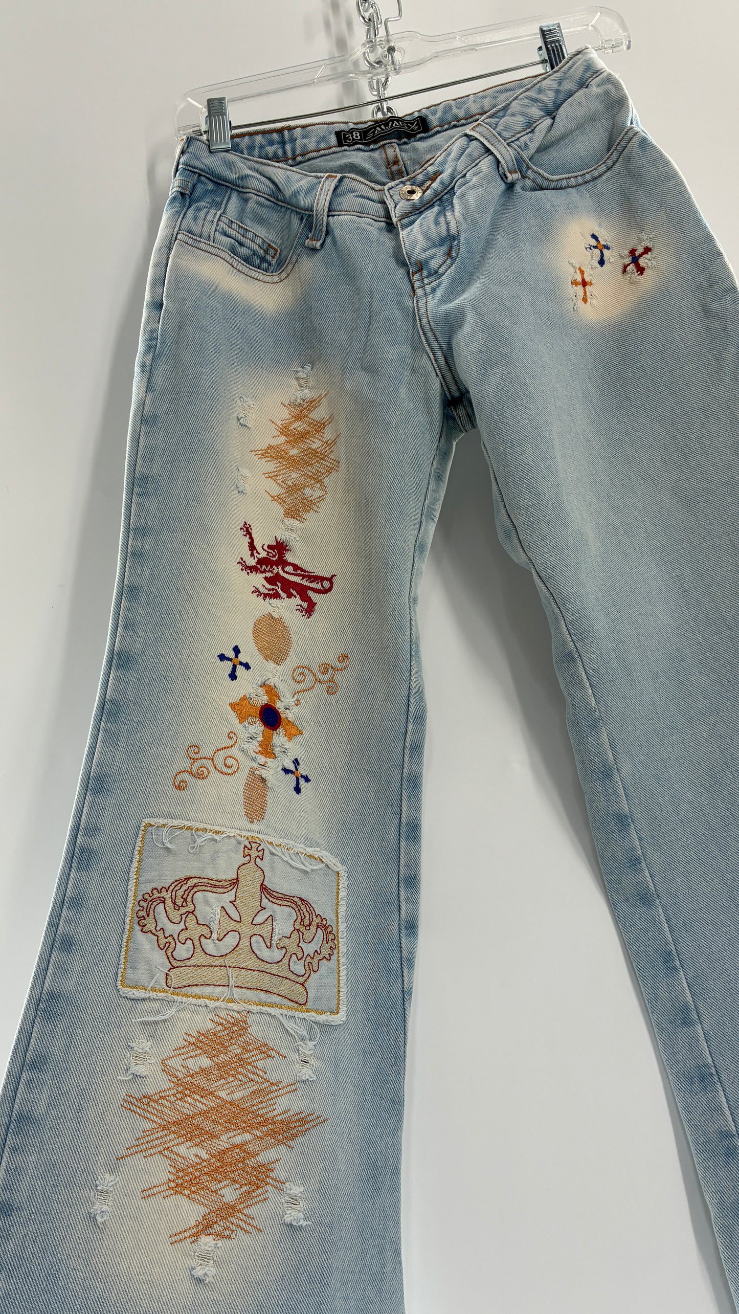 Vintage SAWARY Light Wash Brazilian Jeans with Fade and Embroidered Details (38)