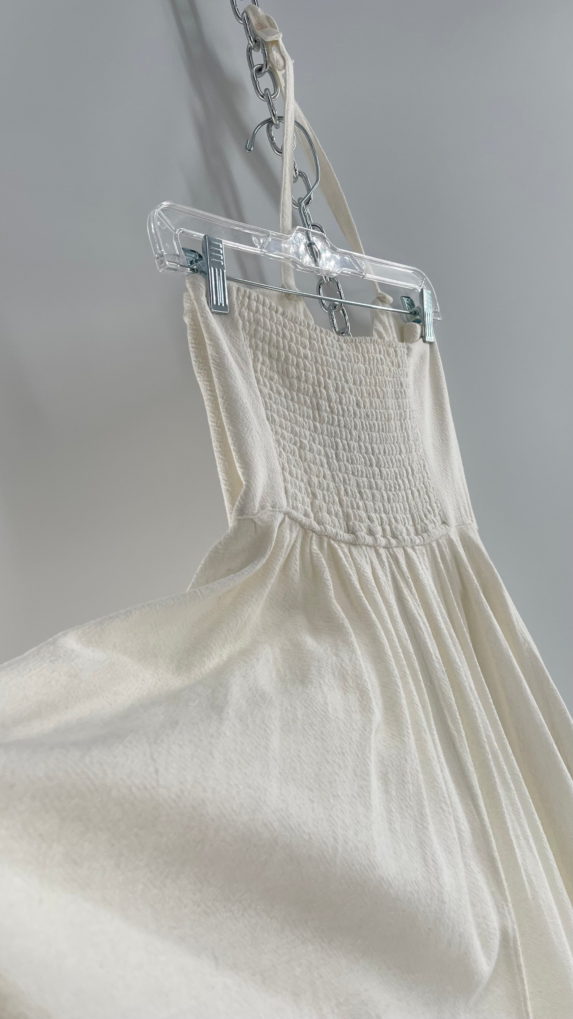 Free People 100% Cotton White Halter 1950s Circle Style Dress (Small) The Thrifty Hippy Free People 100% Cotton White Halter 1950s Circle Style Dress (Small) The Thrifty Hippy