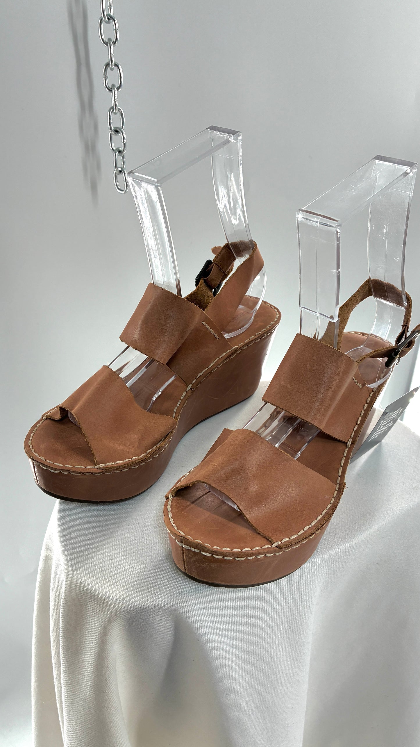 Chocolat Blu Tan Genuine Leather Wedge Platform Sandals (8.5)