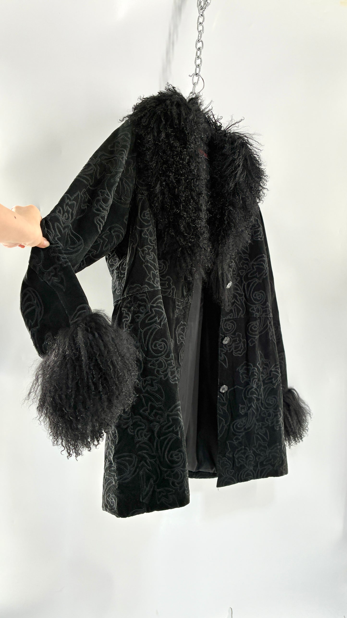 Vintage PHASE TWO Embroidered Black Genuine Suede Leather Coat with Mongolian Fur Collar and Cuffs (XXL)