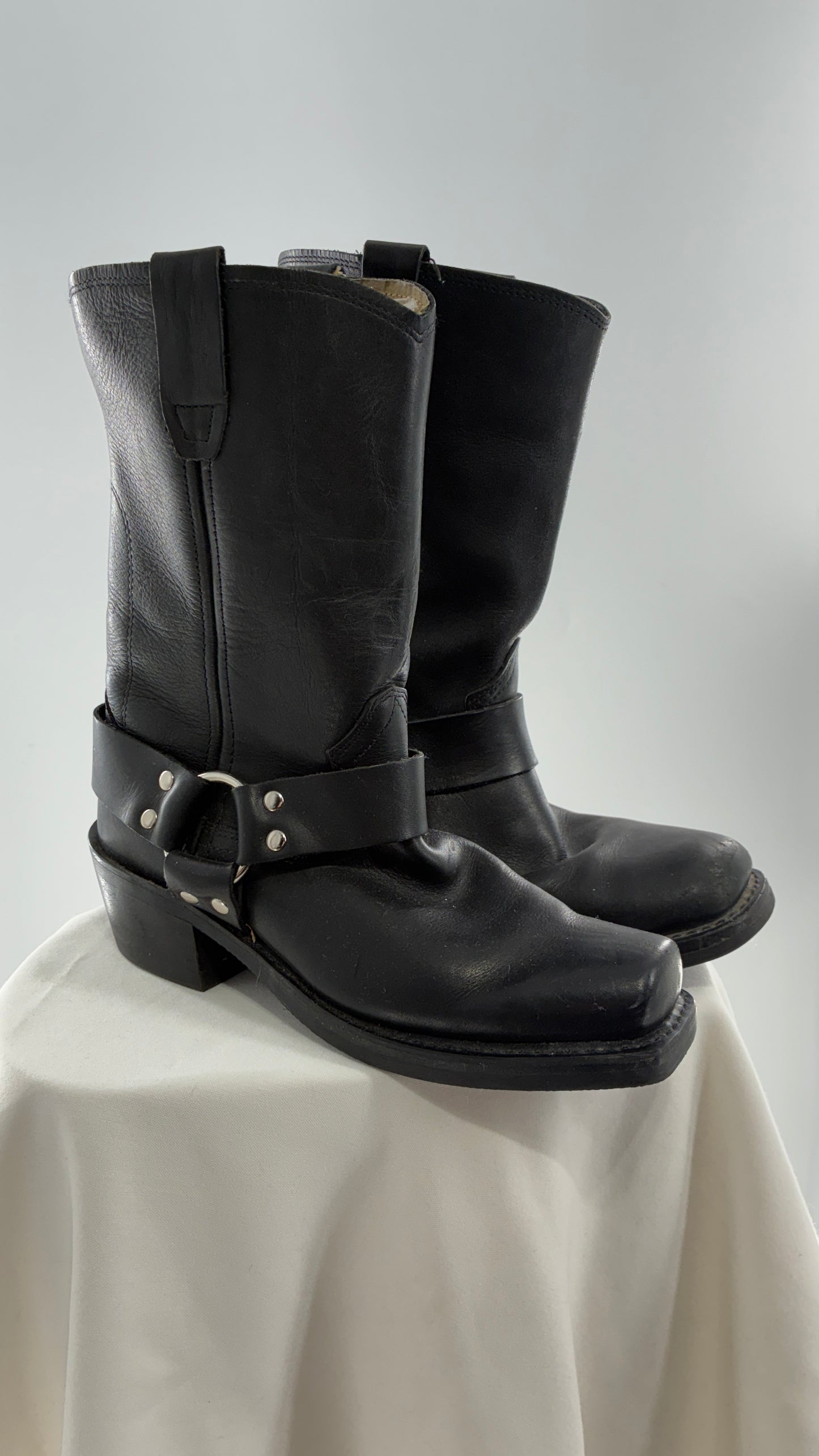 Vintage Mismatched Black Heavy Duty Leather Motorcycle Boots (8,9?)