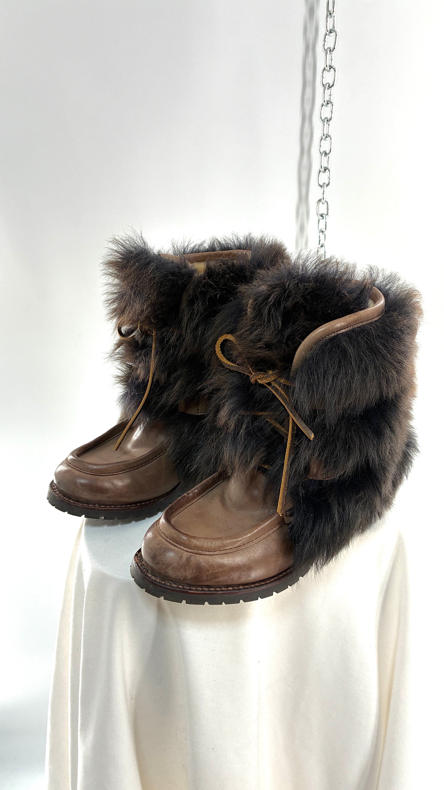 Vintage AERIN Apres Ski Brown Leather Boots with Genuine Fur and Shearling Lining (7)