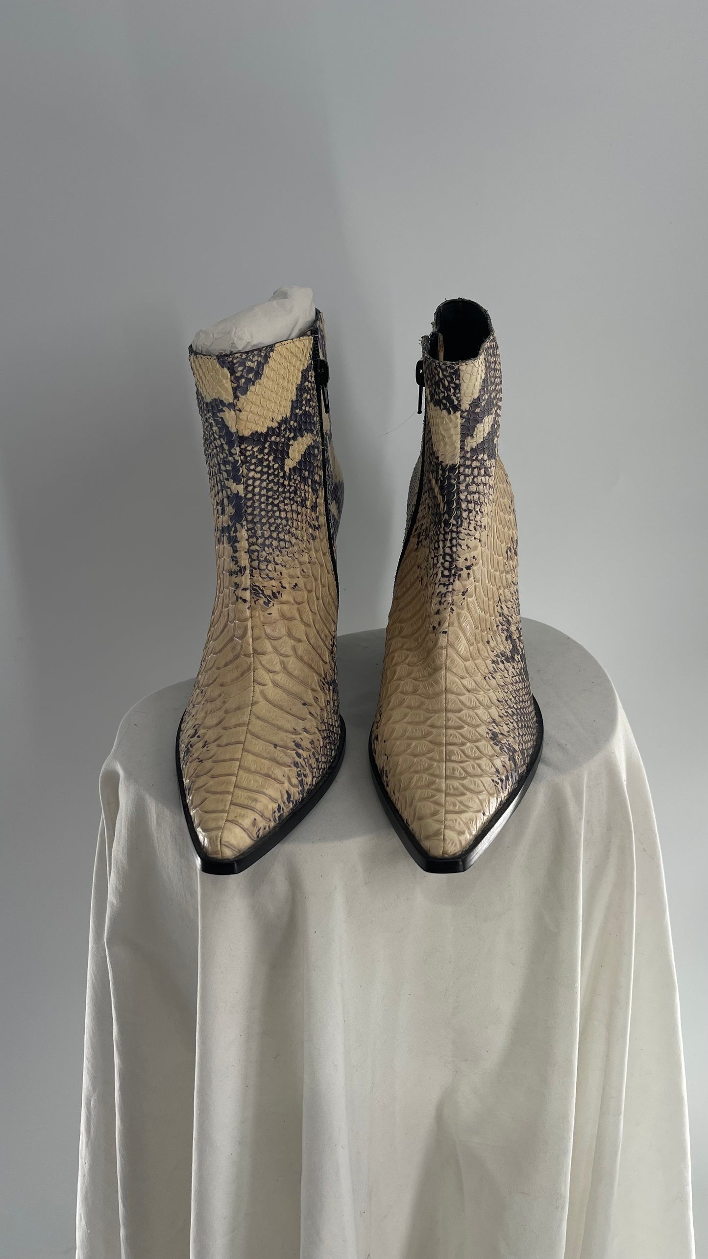 Jeffrey Campbell Snake Skin Patterned Pointed Boots (10)