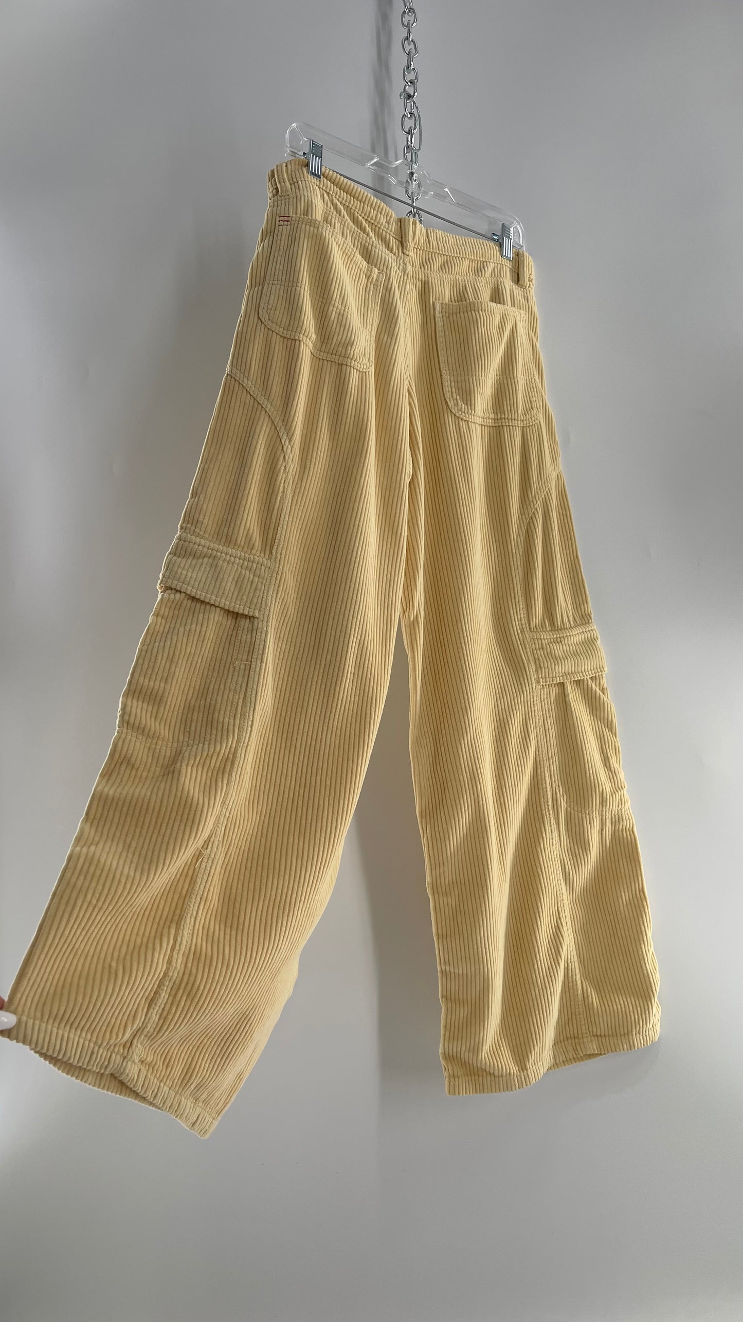 Urban Outfitters Yellow Corduroy Wide Leg Cargo Carpenter Pant (28)