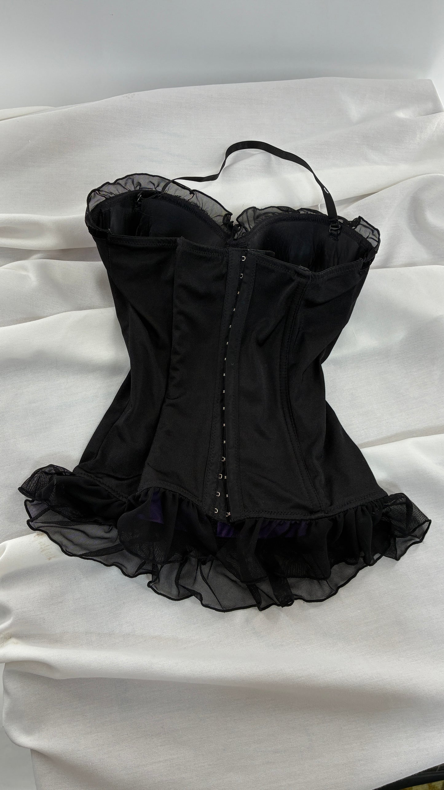 Vintage BLACK FUCHSIA Black and Purple Corset with Ruffled Hem and Underbust Bow (Medium)