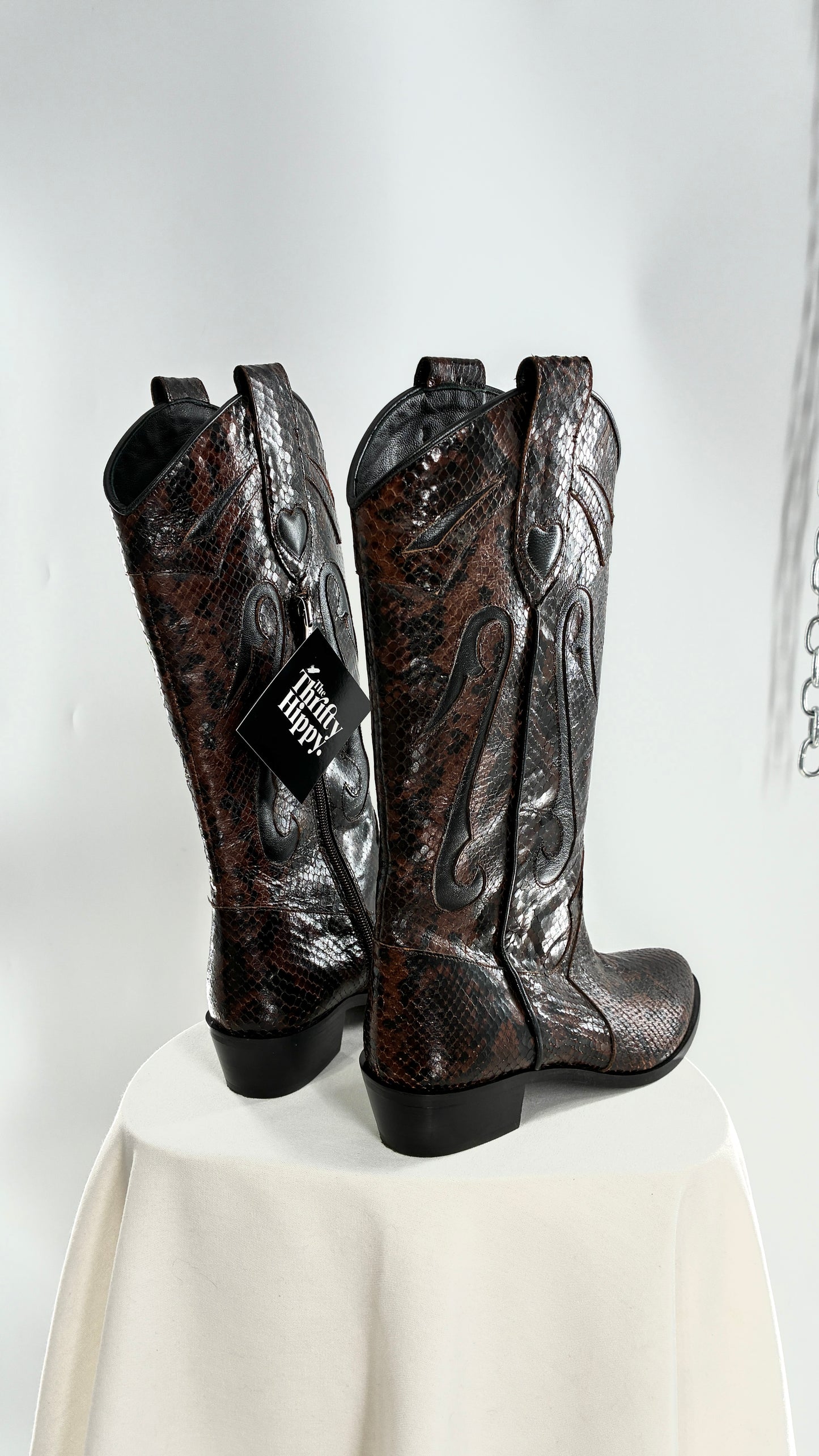Vintage LABLANC Snakeskin Cowboy Boots with Hearts Made in Italy (36)