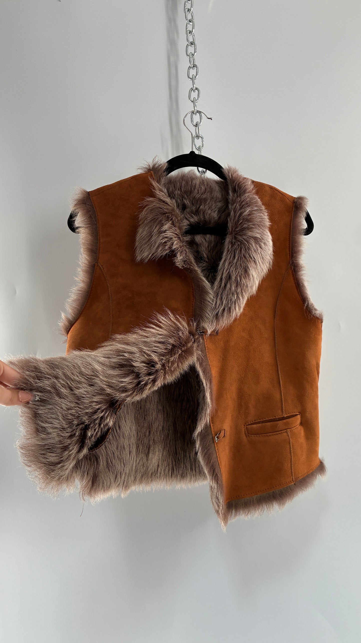 OVERLAND Genuine Fur and Sheepskin Suede Leather Vest Made in France (12)