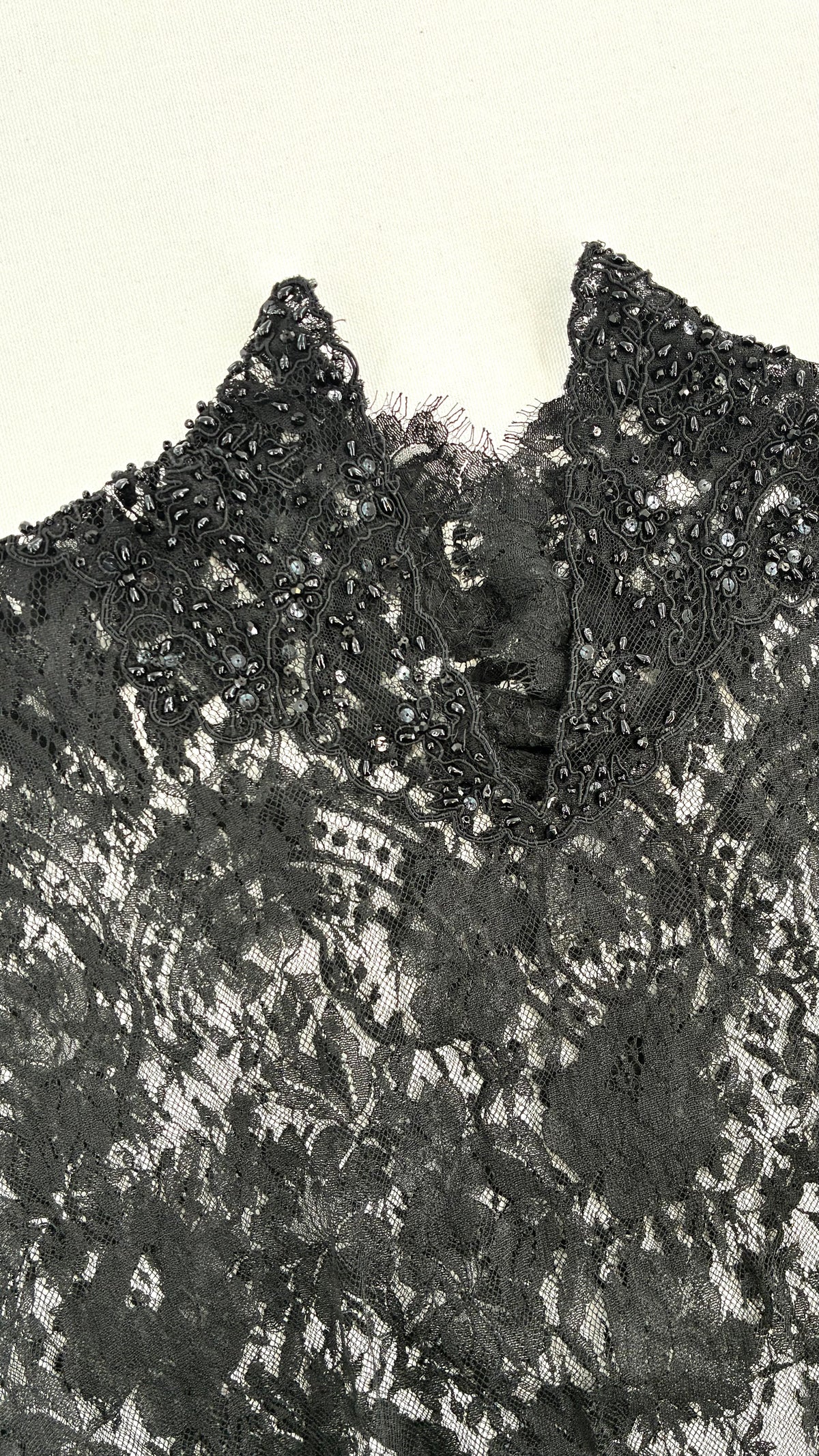 Vintage DONNA KARAN New York Ombré Floral Lace Mock Neck Beaded Blouse (6)