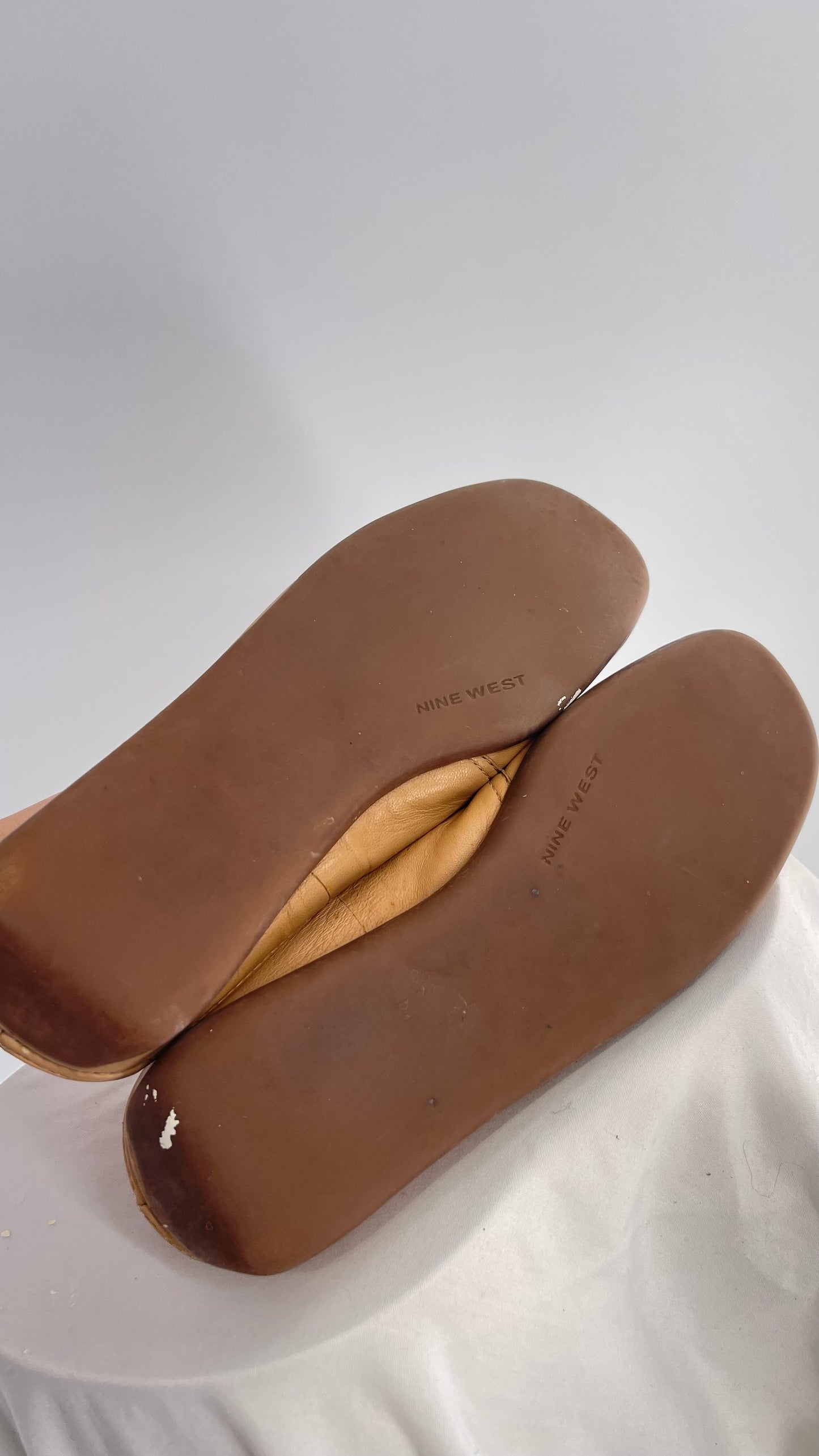 Vintage Nine West Tan Leather Mary Jane Flats (6.5)