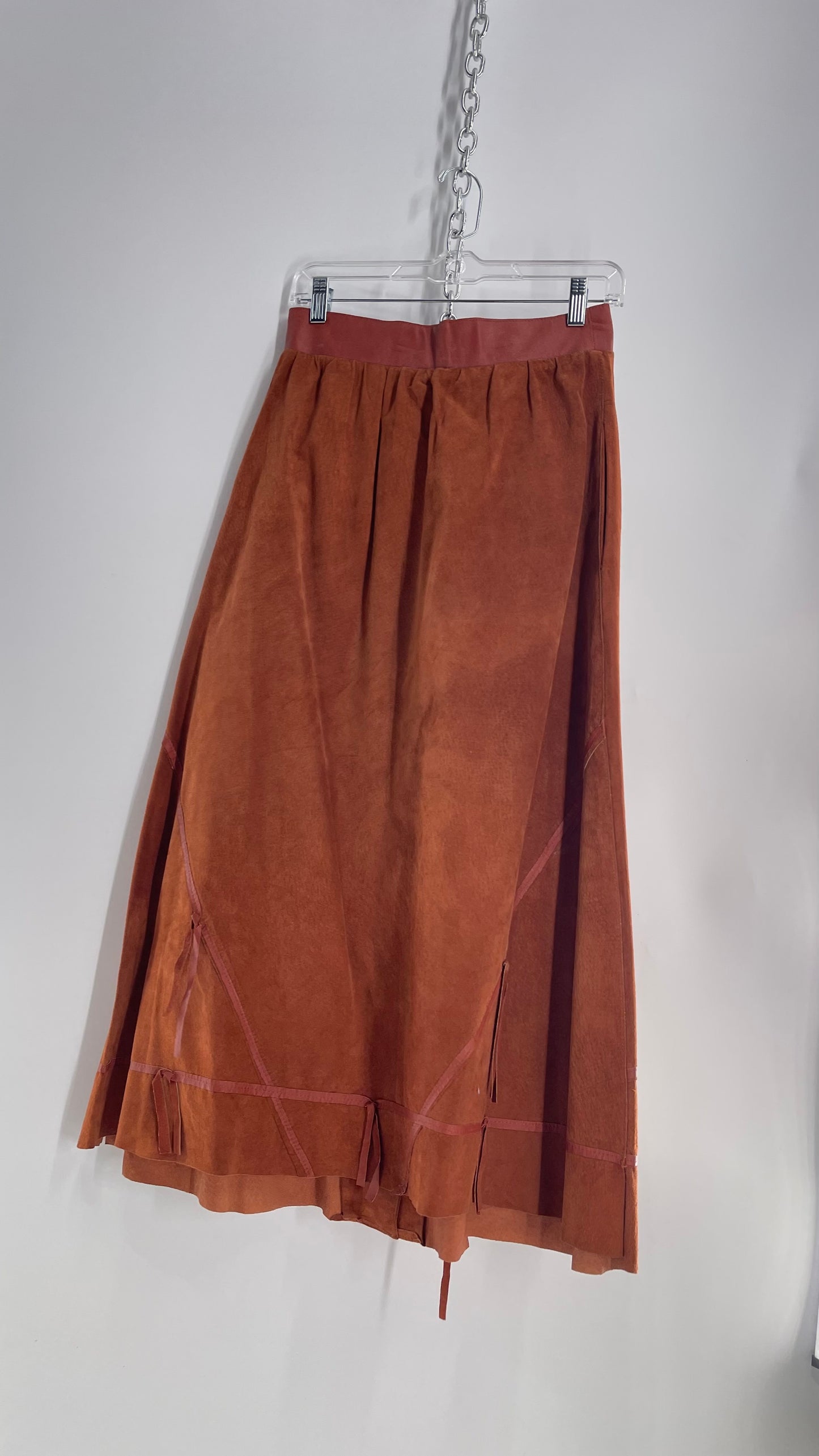 Vintage Toffs 1970s Burnt Orange Cognac Suede Leather Skirt with Tassels/Fringe and Oversized Metal Buttons (10)