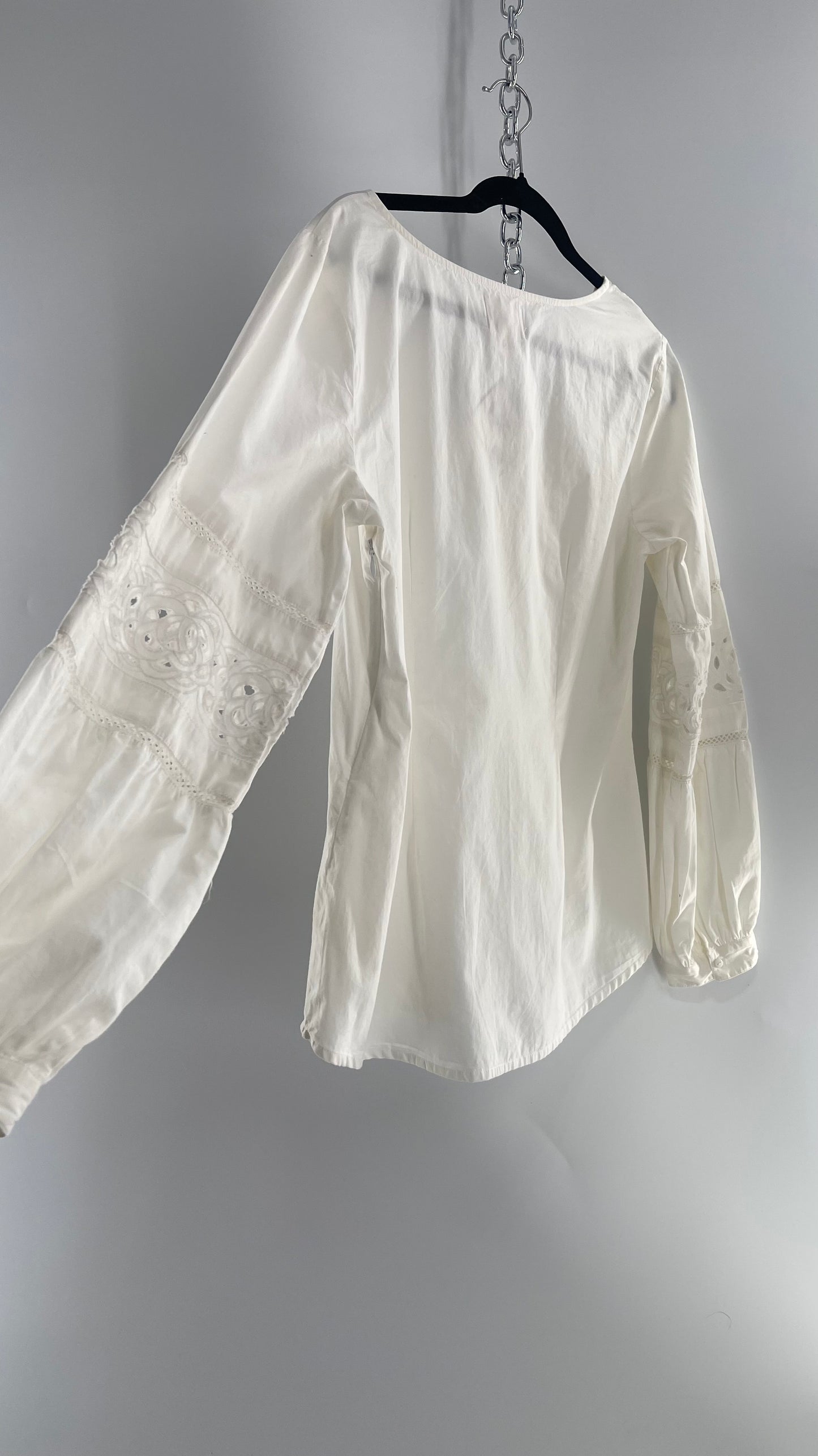 Maeve Anthropologie White 100% Cotton Blouse with Balloon Sleeves, Eyelet Lace, and Armpit Zipper (12)