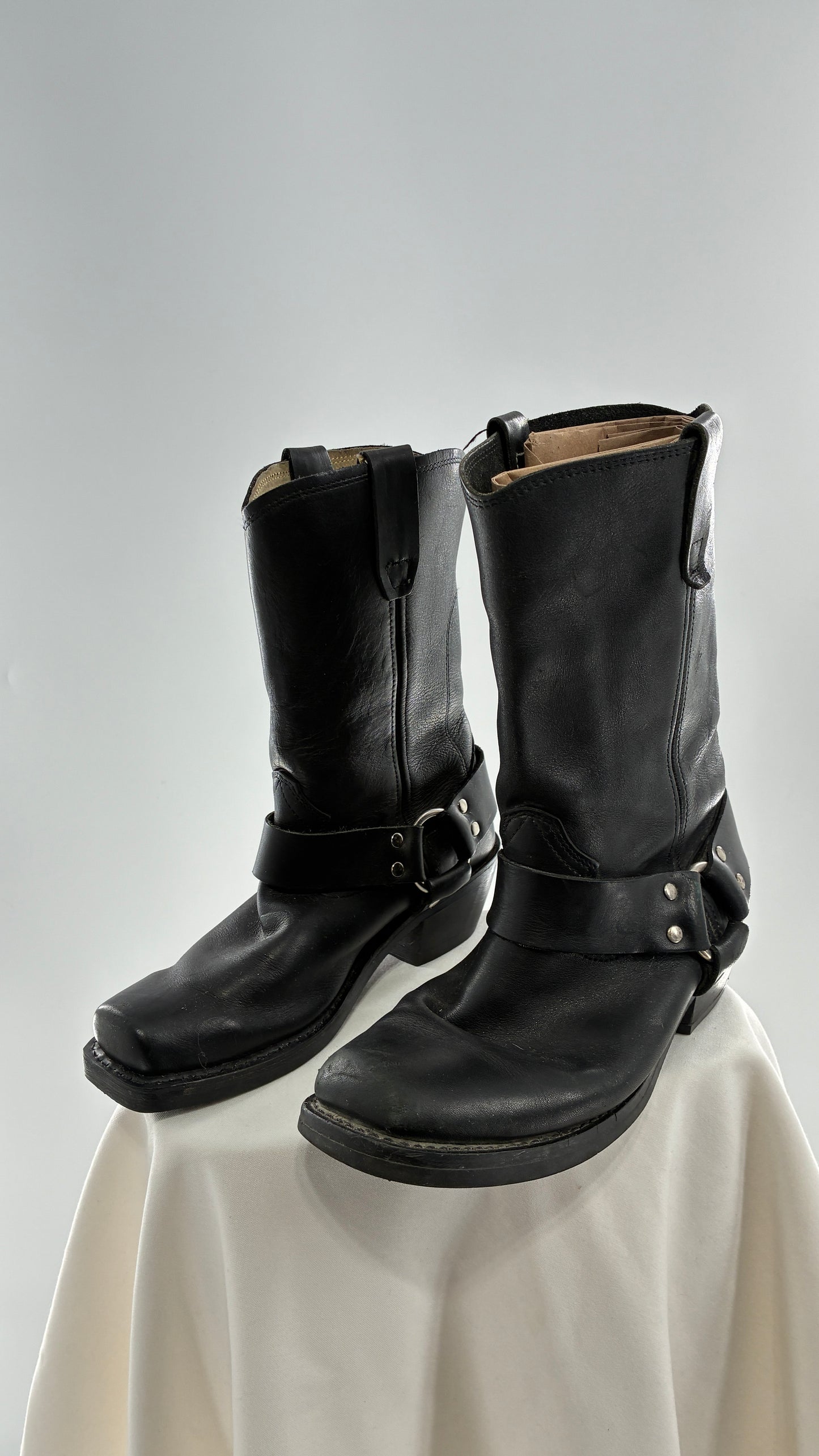 Vintage Mismatched Black Heavy Duty Leather Motorcycle Boots (8,9?)