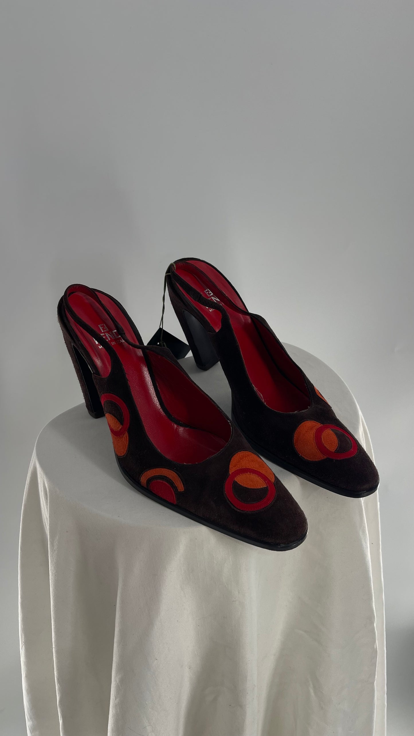 Vintage 1980s FENDI Brown Suede Leather Heel with Abstract Orange/Red Circles and Curved Heel (8)