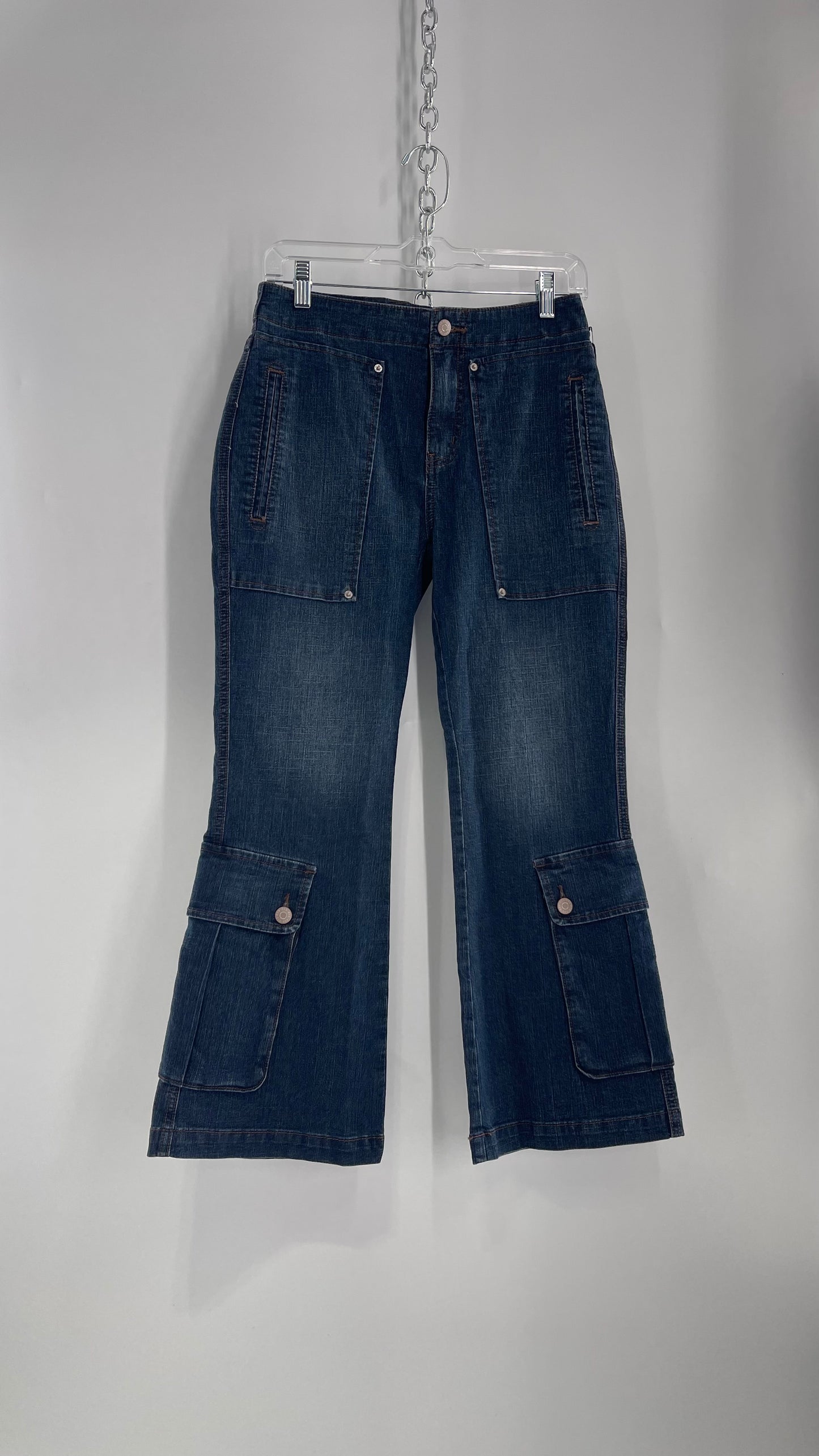 BDG Urban Outfitters Medium Wash Denim/Jeans with Pockets and Lace Up Back Detail (27)