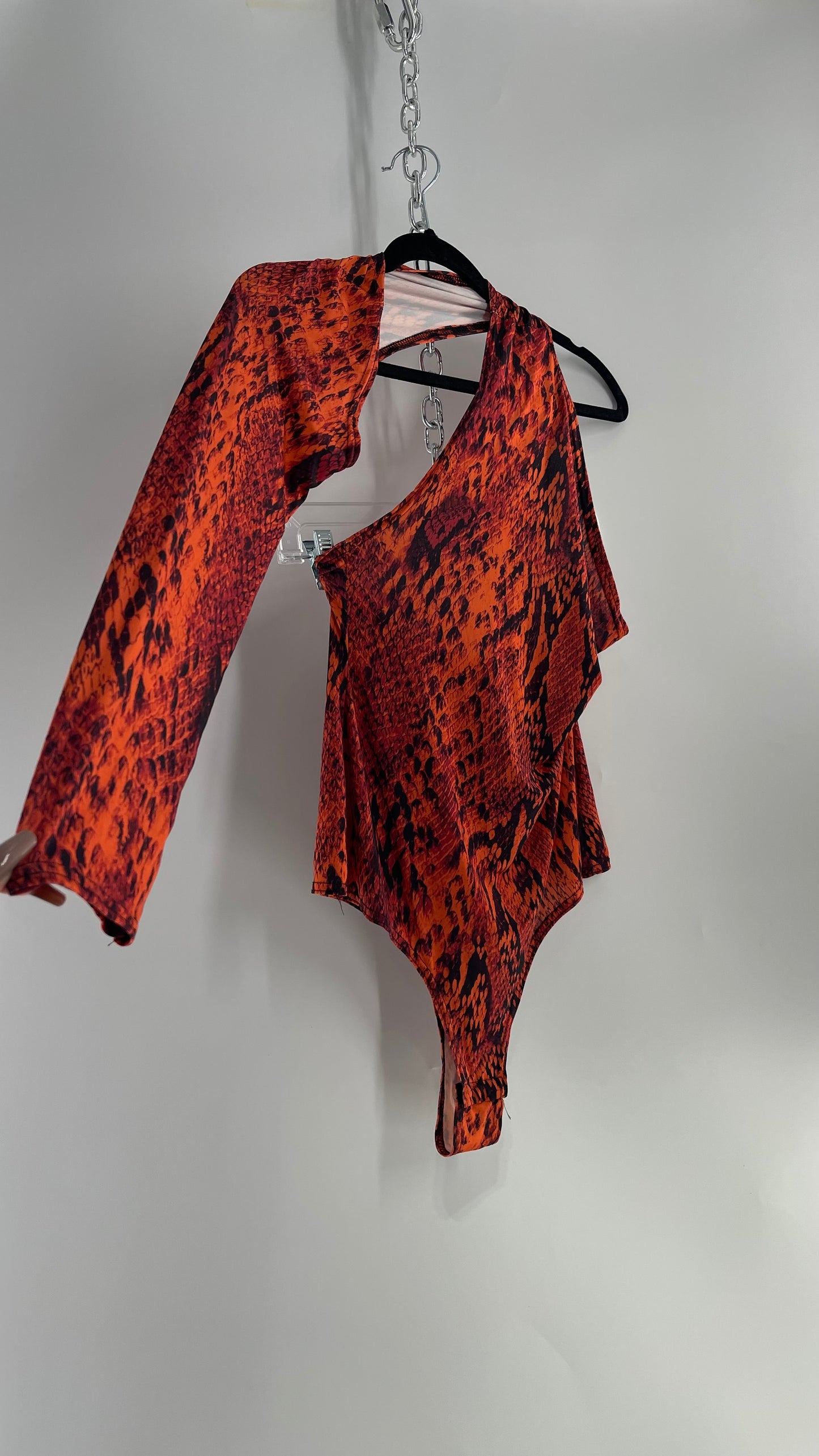 Pretty Little Thing Orange Snake Print Wrap Around Single Sleeve Bodysuit with Tags Attached(12)