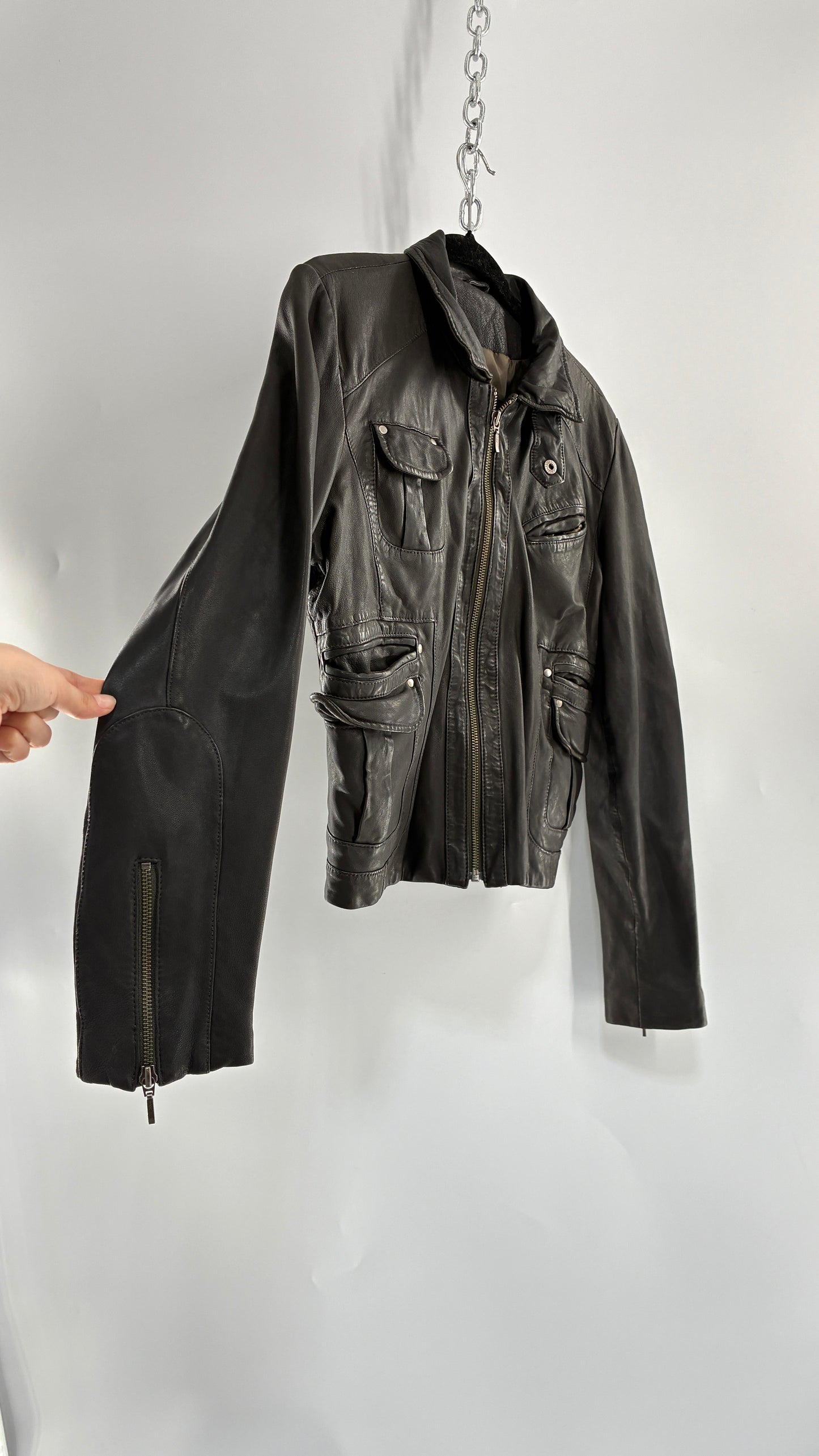 Vintage IDENTIFY Soft Genuine Leather Jacket with High Neck and Multi Pocket Details (Medium)