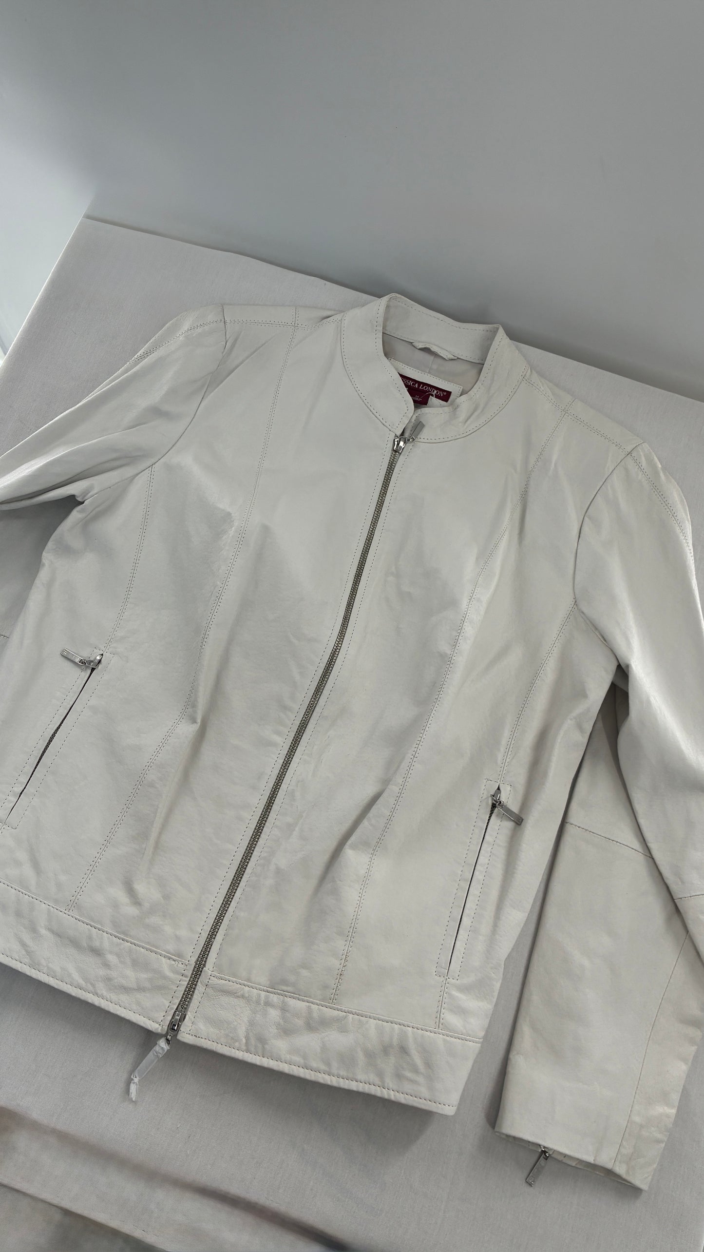 Deadstock Vintage JESSICA LONDON White Genuine Leather Paneled Motorcycle Jacket (16)