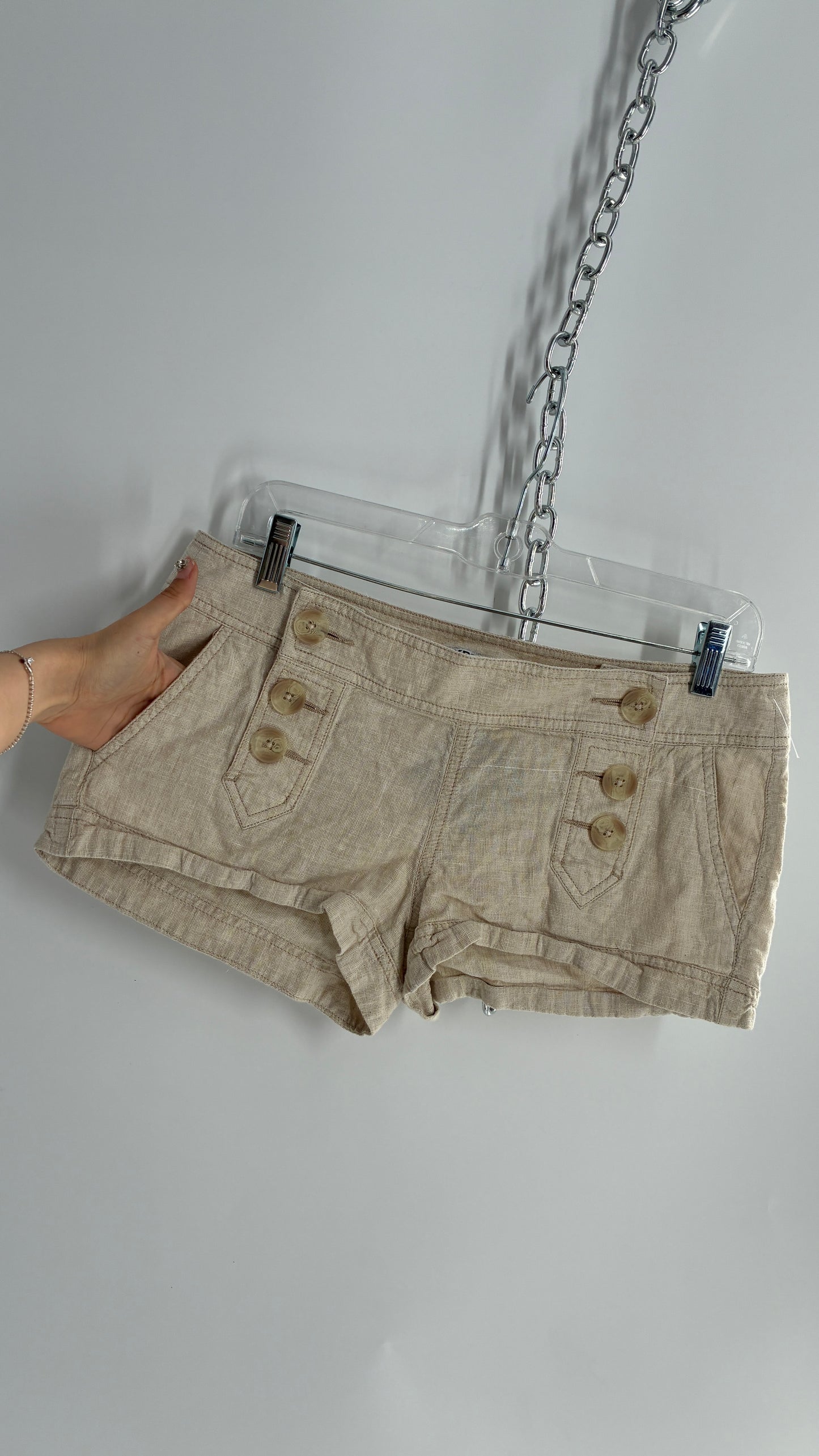 EXPRESS Beige Low Rise Micro Short with Hip Button Detailing (4)