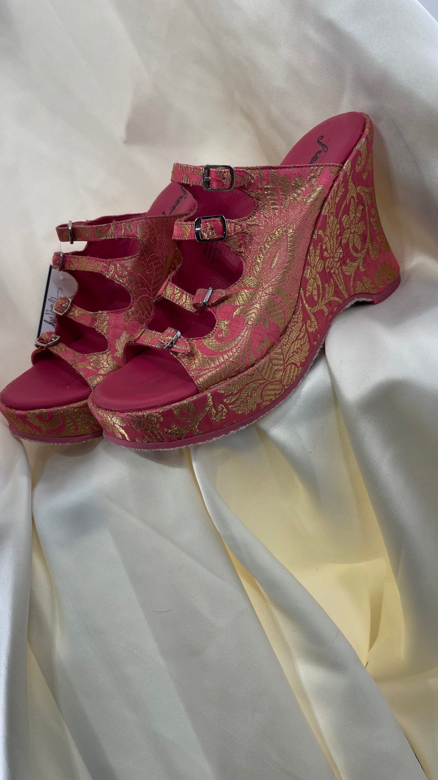 Free People Hot Pink Hoffman Buckle Front Wedge Heels with Satin Gold Paisley/Brocade Pattern (37)