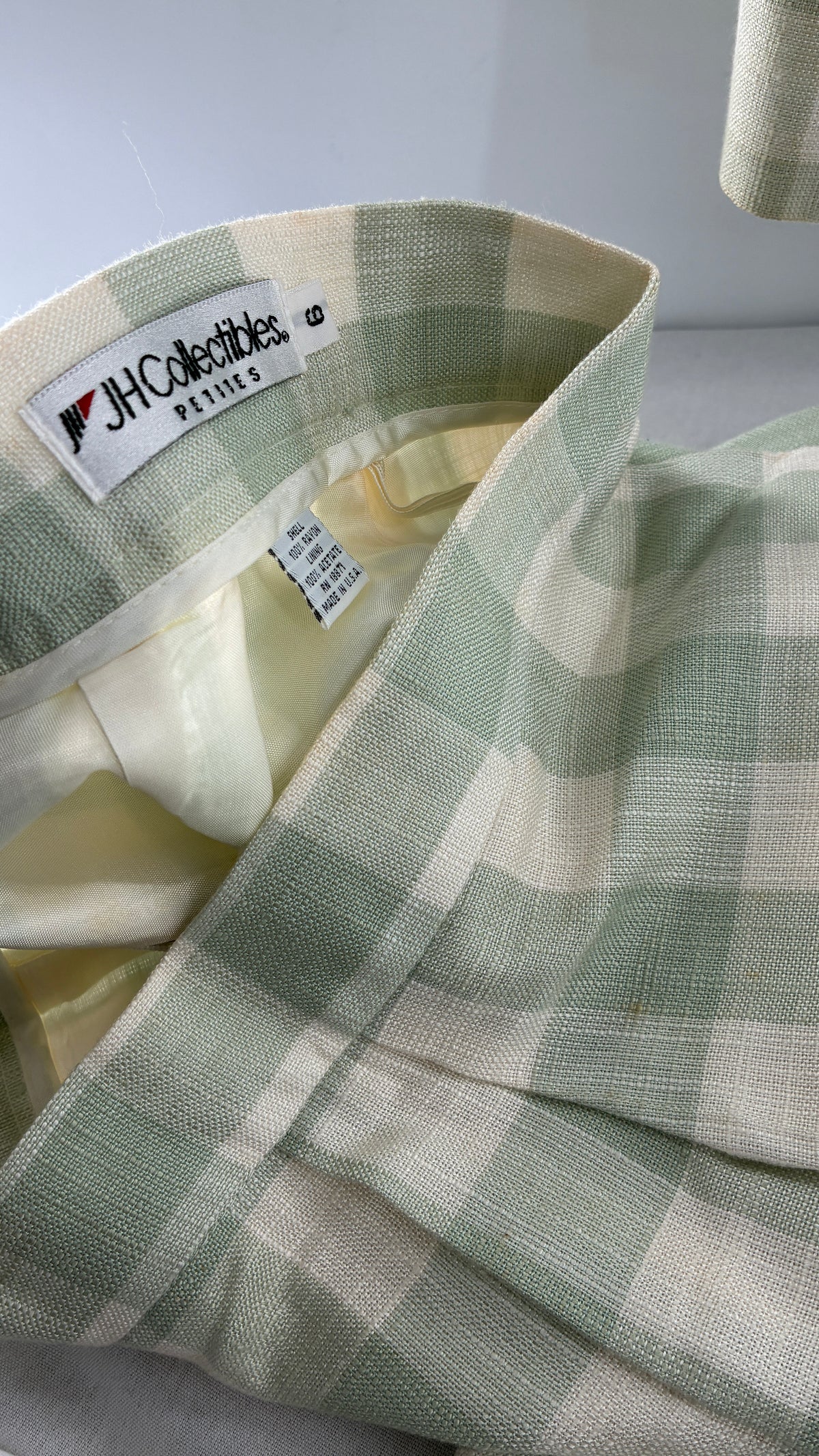 Vintage JH COLLECTIBLES 100% Rayon, Sage Gingham Suit Set (6 Skirt, 4 Blazer)