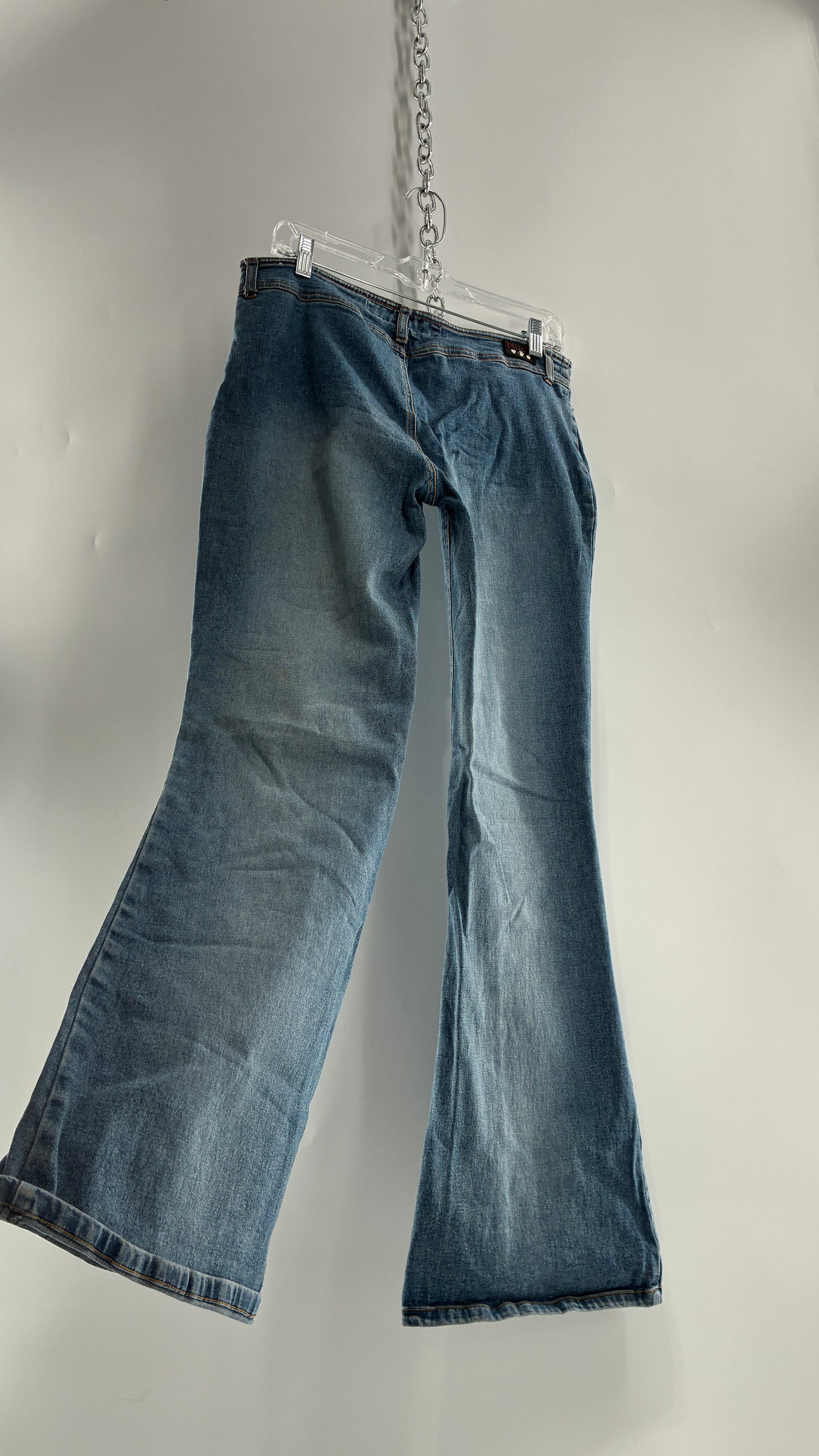 Vintage MUDD Light Wash, Low Rise Jeans with Grommet Waistband and Embroidered Florals (11)