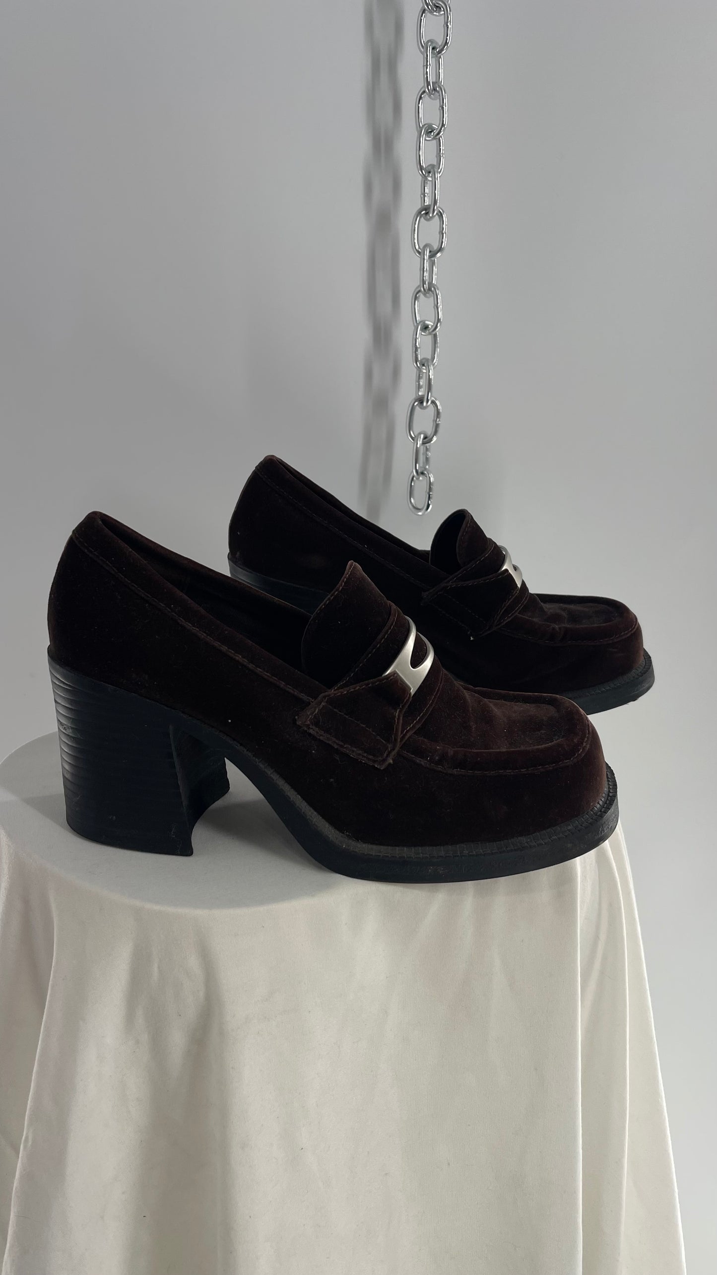 Vintage Modern Edge 1990s Dark Brown Velvet Loafer with Chunky Block Heel (8)