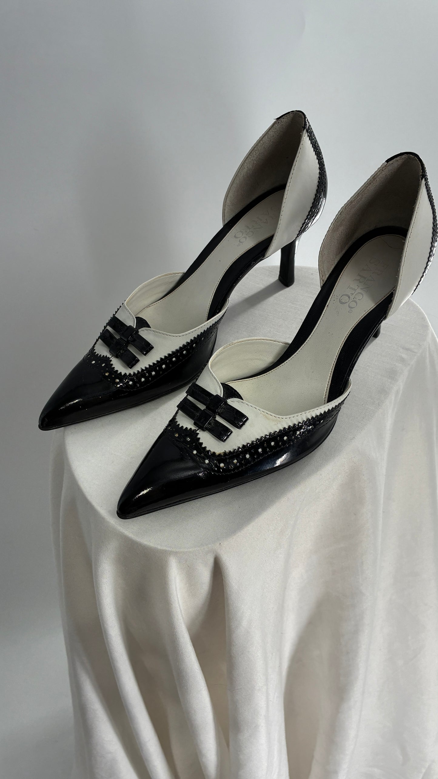 Vintage Franco Sarto Black and White Pointed Toe Tuxedo Heel (8)