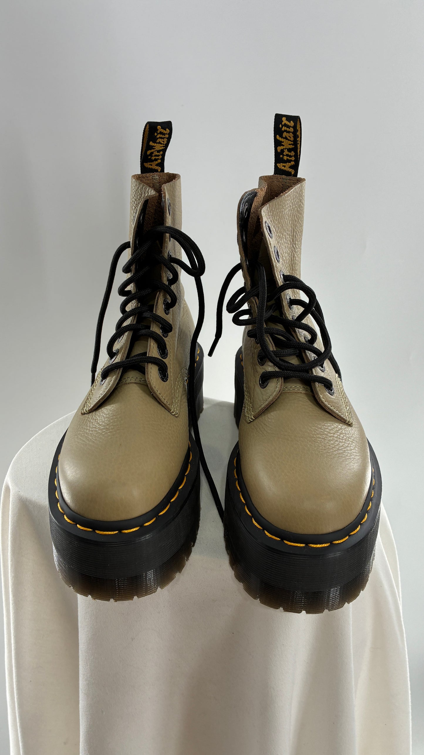 Vintage Dr. Martens 1460 Pascal Max Platform Pale Olive Pisa Boot (6L)