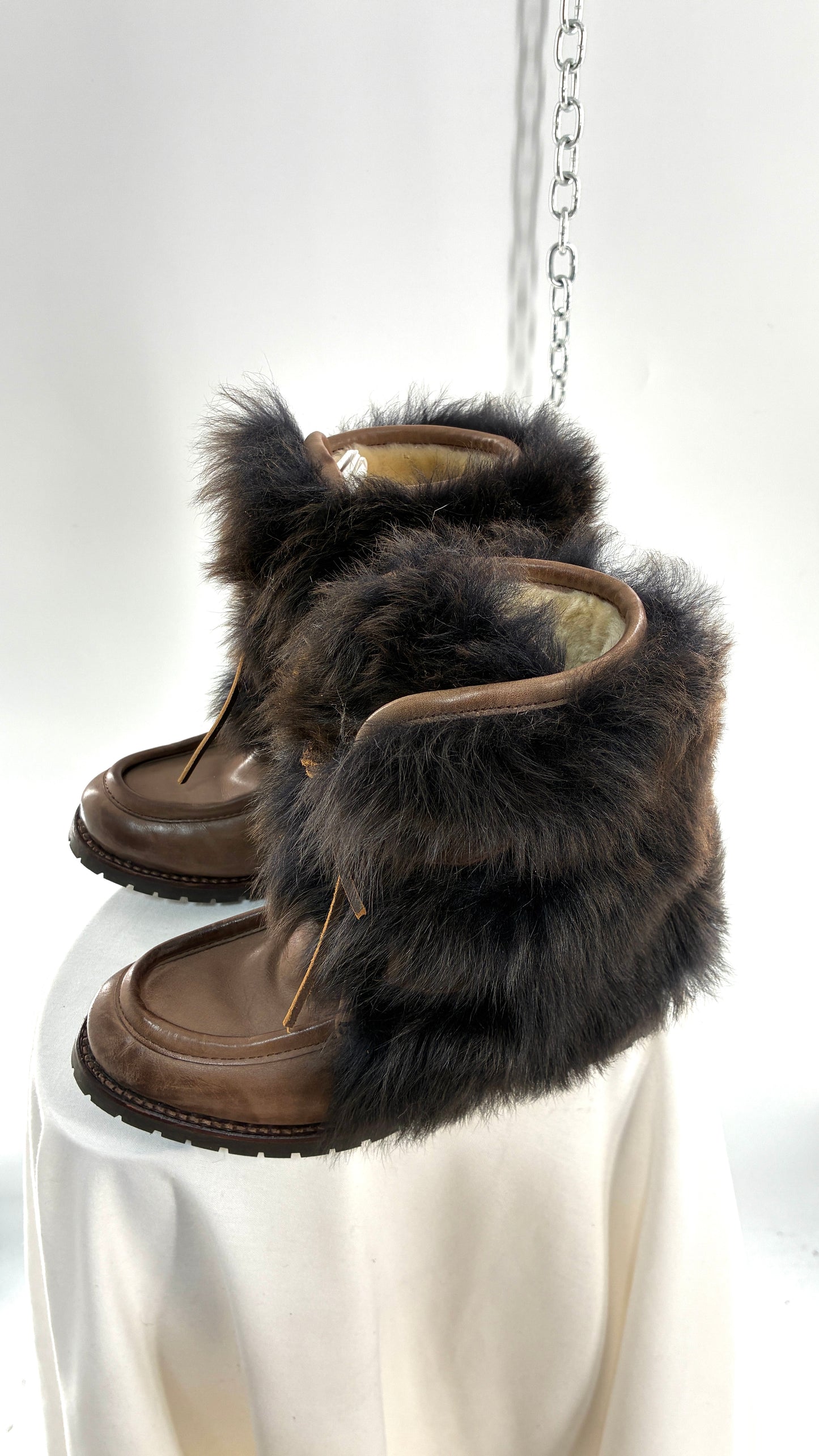Vintage AERIN Apres Ski Brown Leather Boots with Genuine Fur and Shearling Lining (7)
