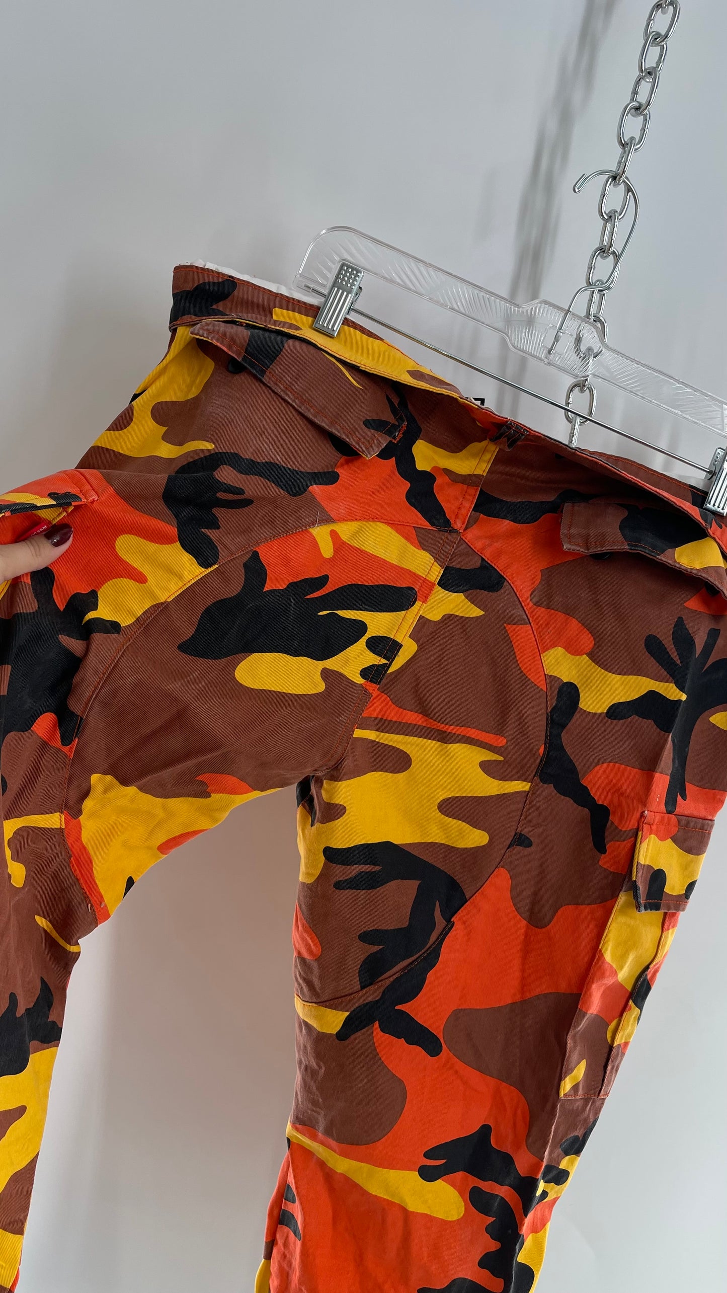 Big For Sam Orange/Yellow/Black Camo Cargo (XXL)