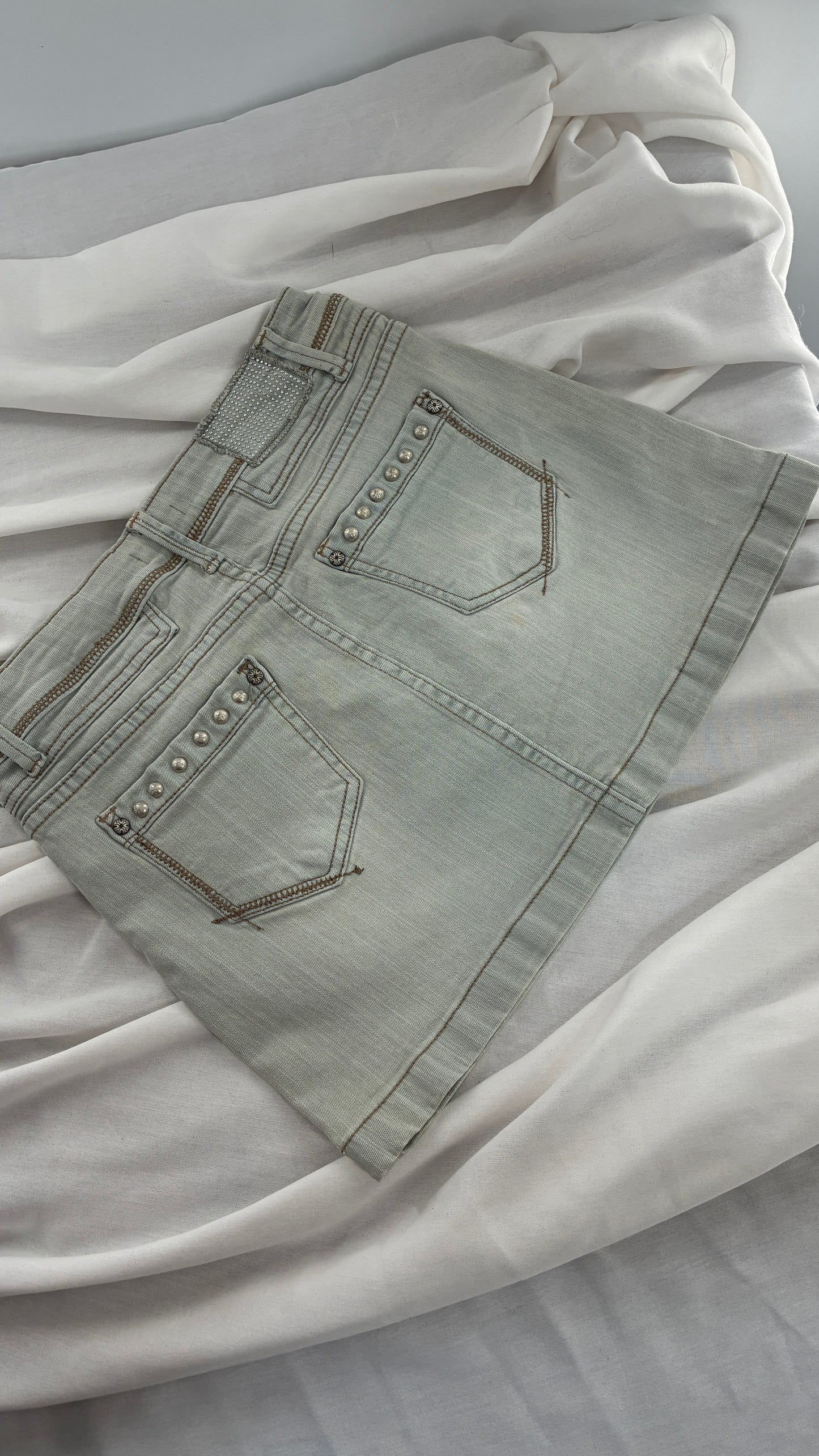 Deadstock Vintage Stylebook Light Denim Mini Skirt with Heavy Engraved Studs and Pleated Details (Small)