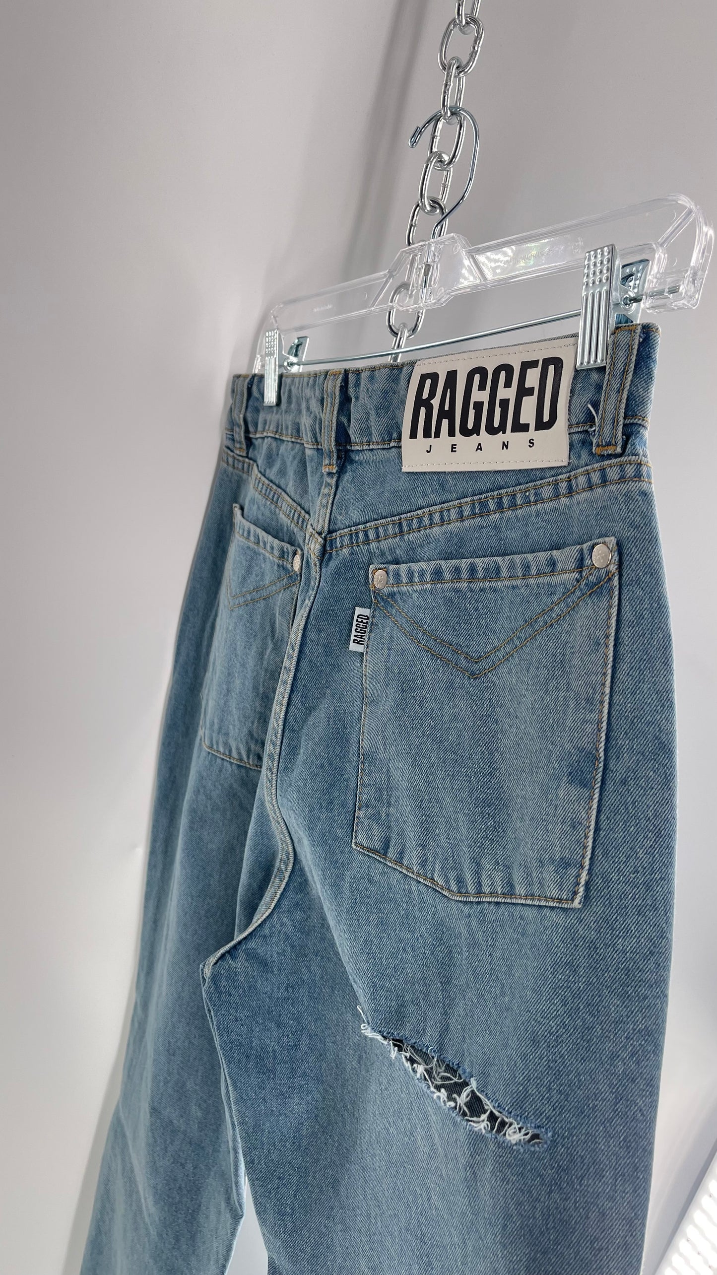 RAGGED PRIEST Free People Light Wash High Waisted Mom Jeans with Bum Tear with Tags Attached (30)