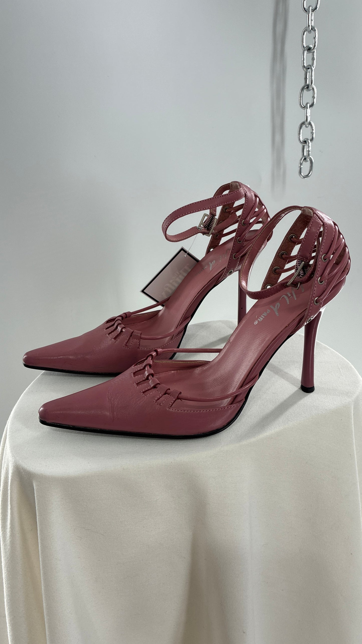 Vintage WILD PAIR Pink Pointed Toe Heels with Strappy Grommet Details (6.5)