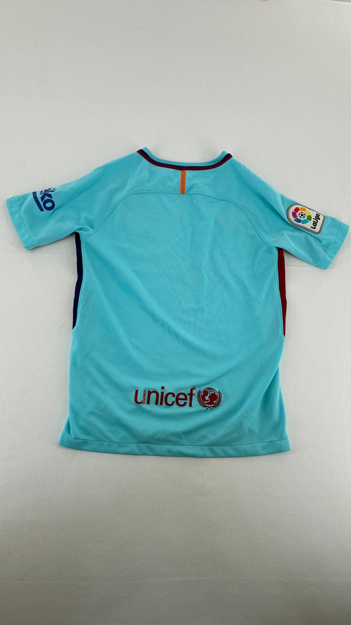 Vintage NIKE FC Barcelona Jersey (Medium)