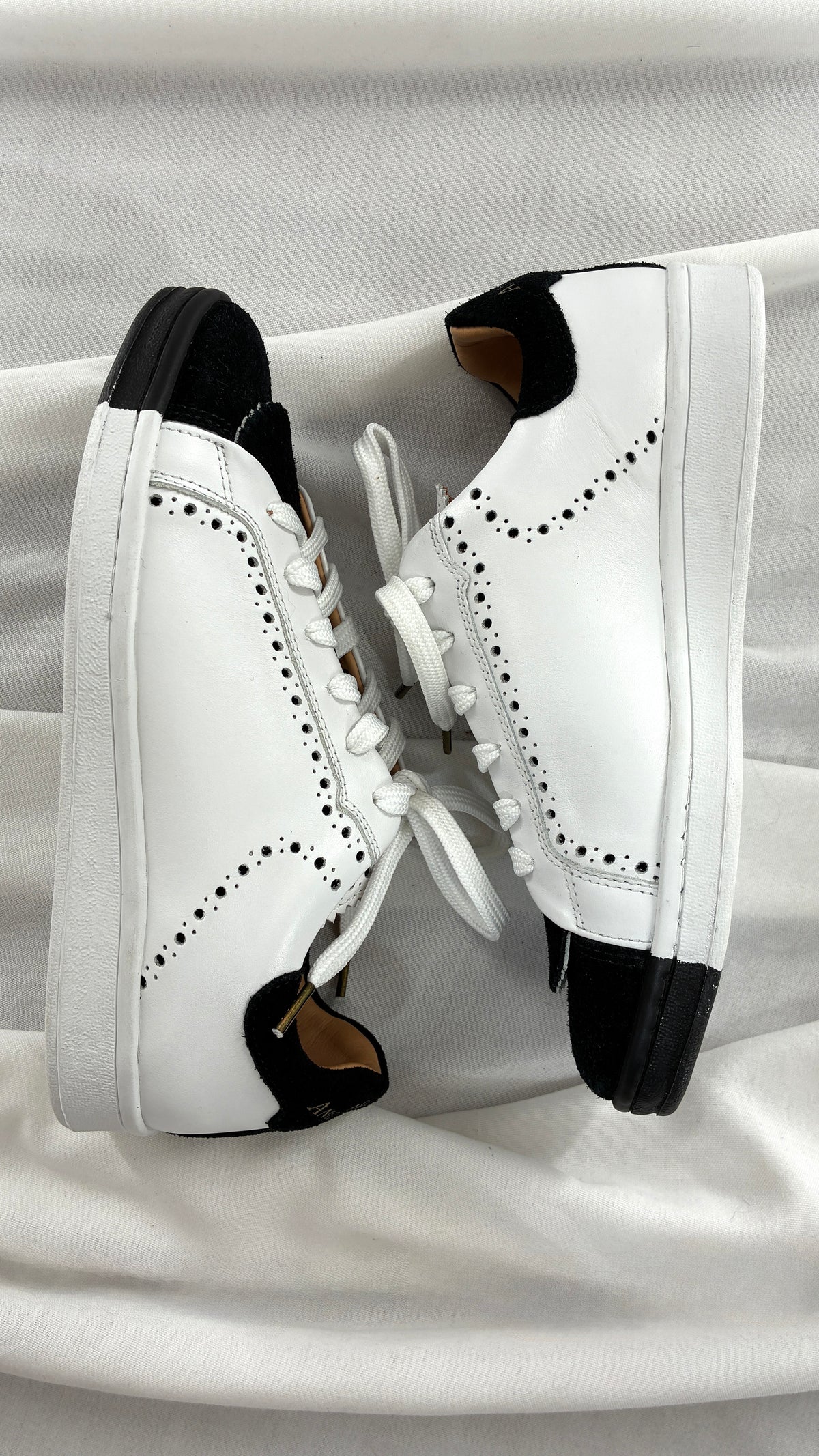 THE OFFICE OF ANGELA SCOTT Sneaker Made in Portugal (36)