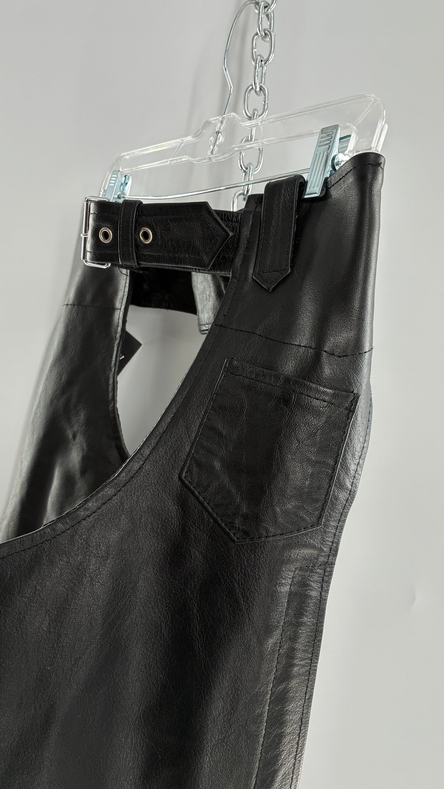 Vintage Xelement Black Genuine Leather Motorcycle Chaps with Side Zipper and Button Closure (34)