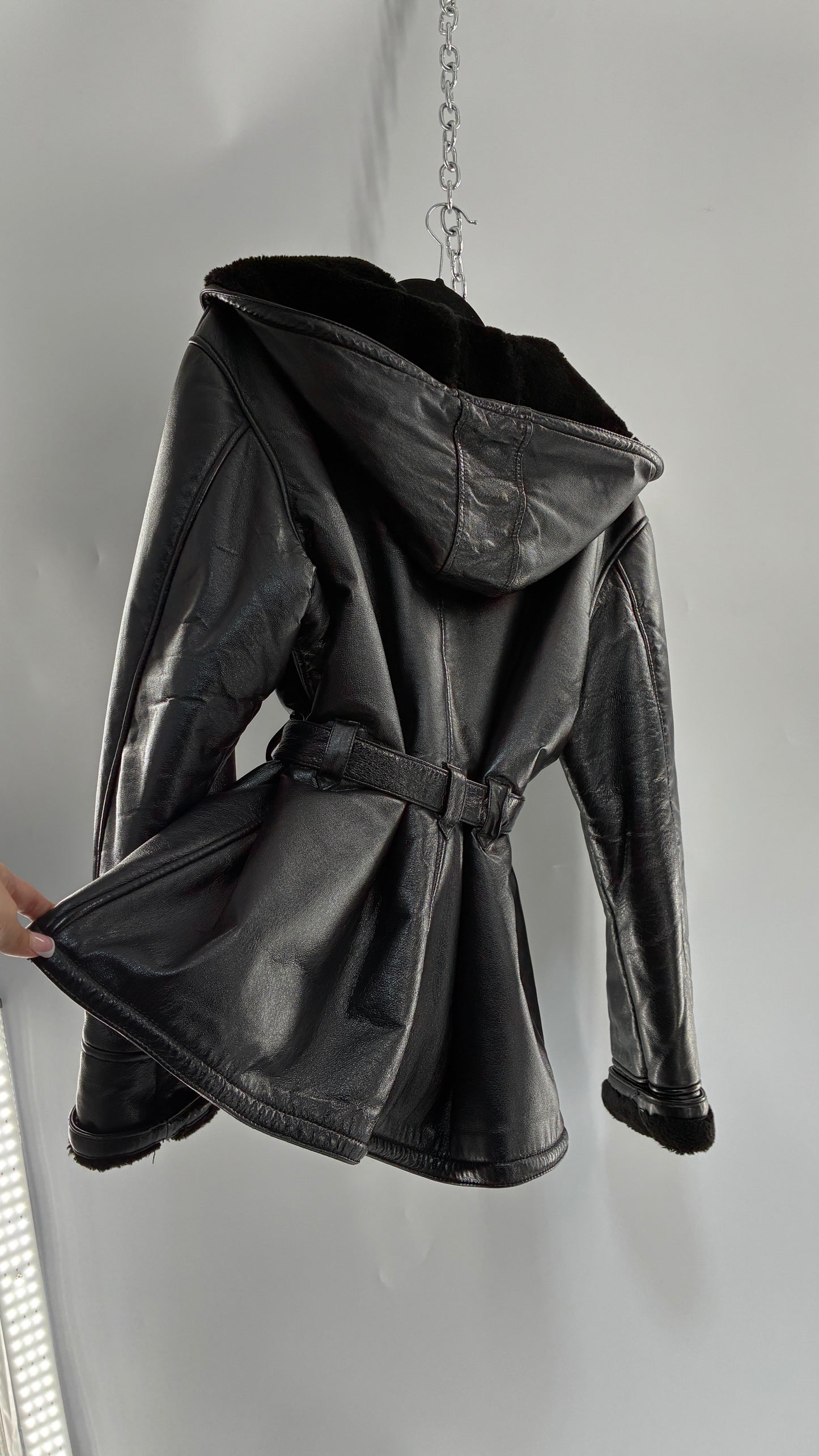 Vintage WILSON’S Fur Lined, Genuine Leather Waist Tie Jacket with Hood (Medium)
