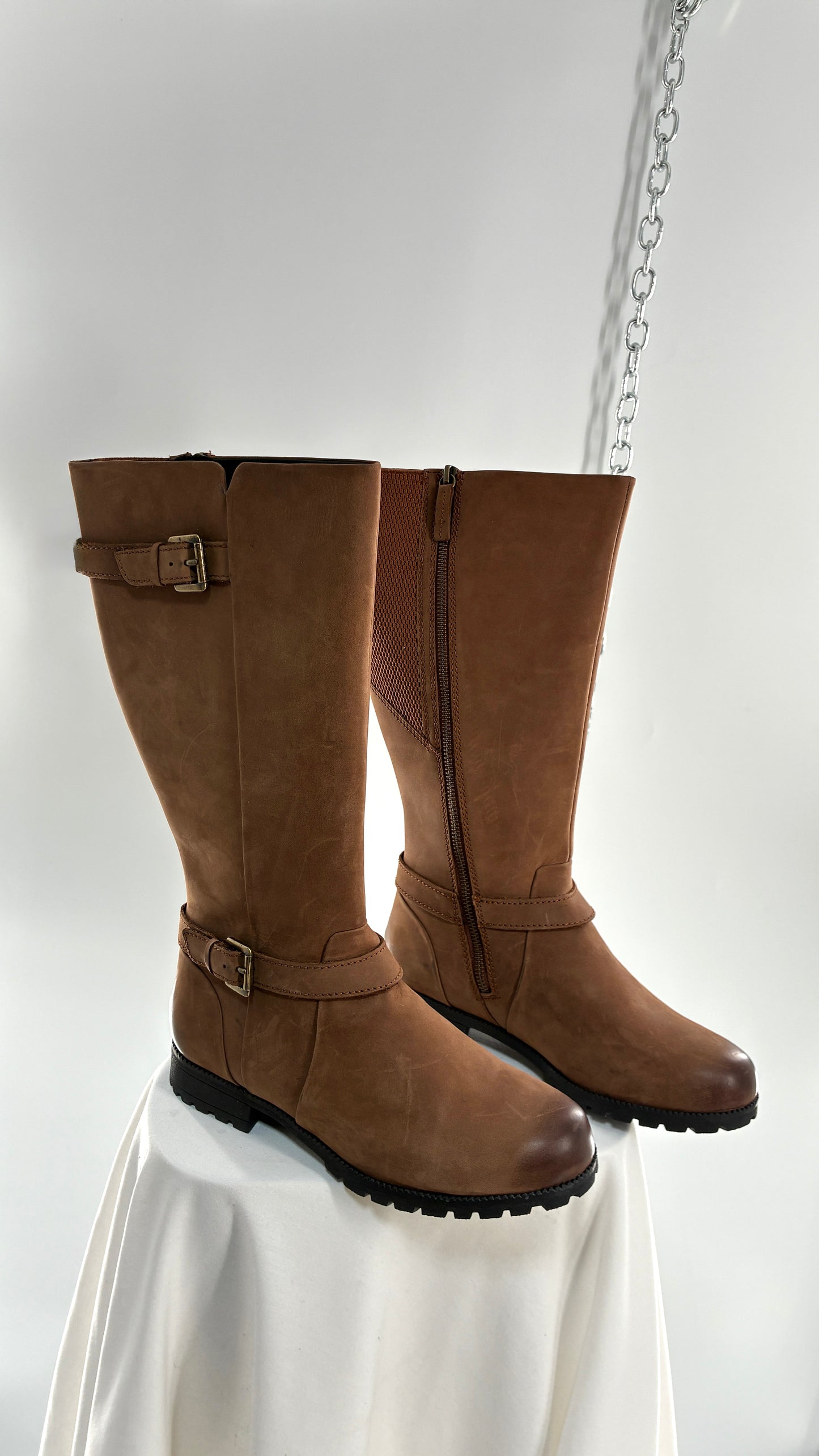 Deadstock Vintage HOTTER Belle Genuine Thick Leather Waxed Boots with Polished Toe Box and Heel (9)