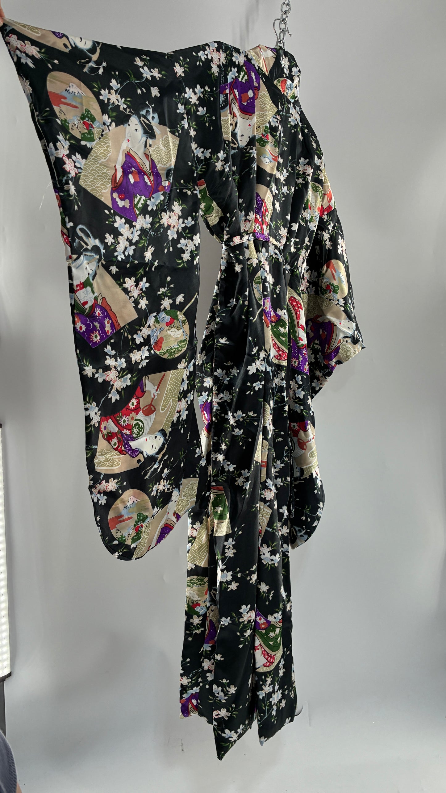 Deadstock Vintage Japanese Style Drape Sleeve Duster Robe/Kimono with Tags Attached (One Size)
