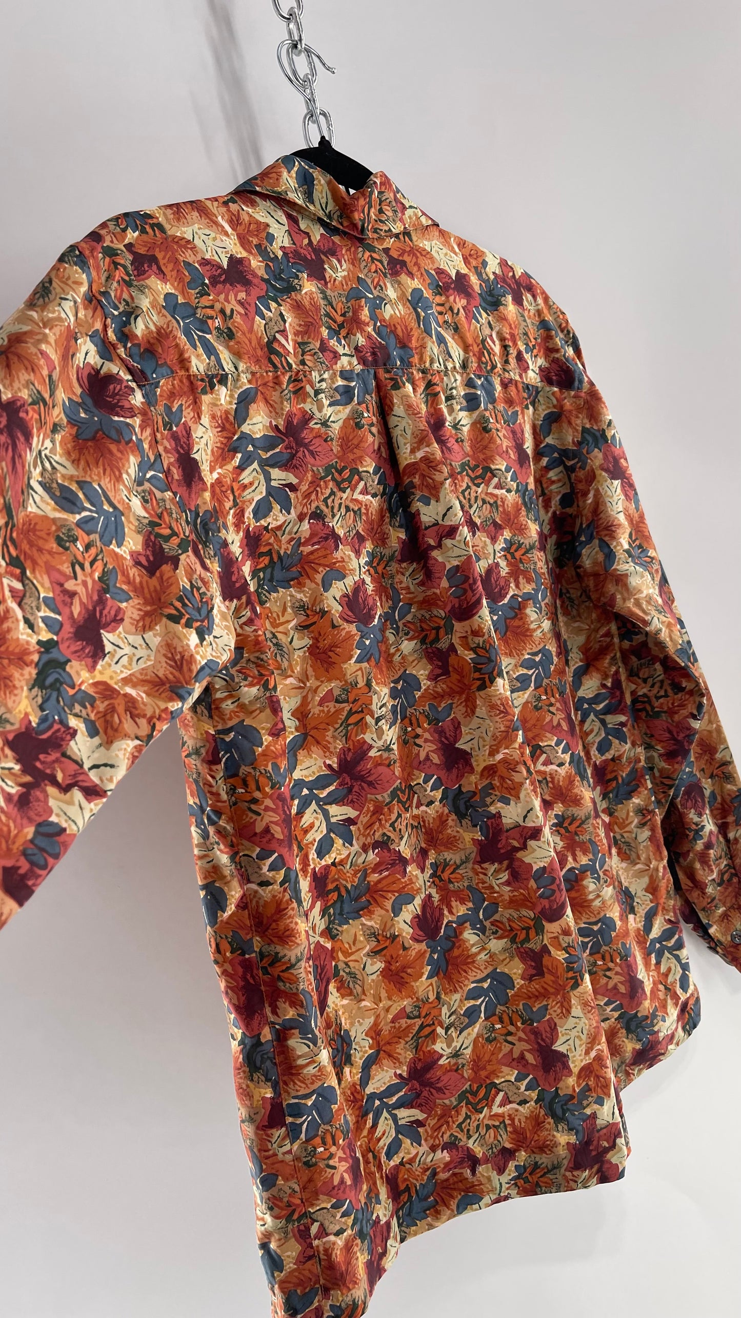 Vintage Crysalis Fall Toned Leaf Patterned 100% Silk Blouse (Small)