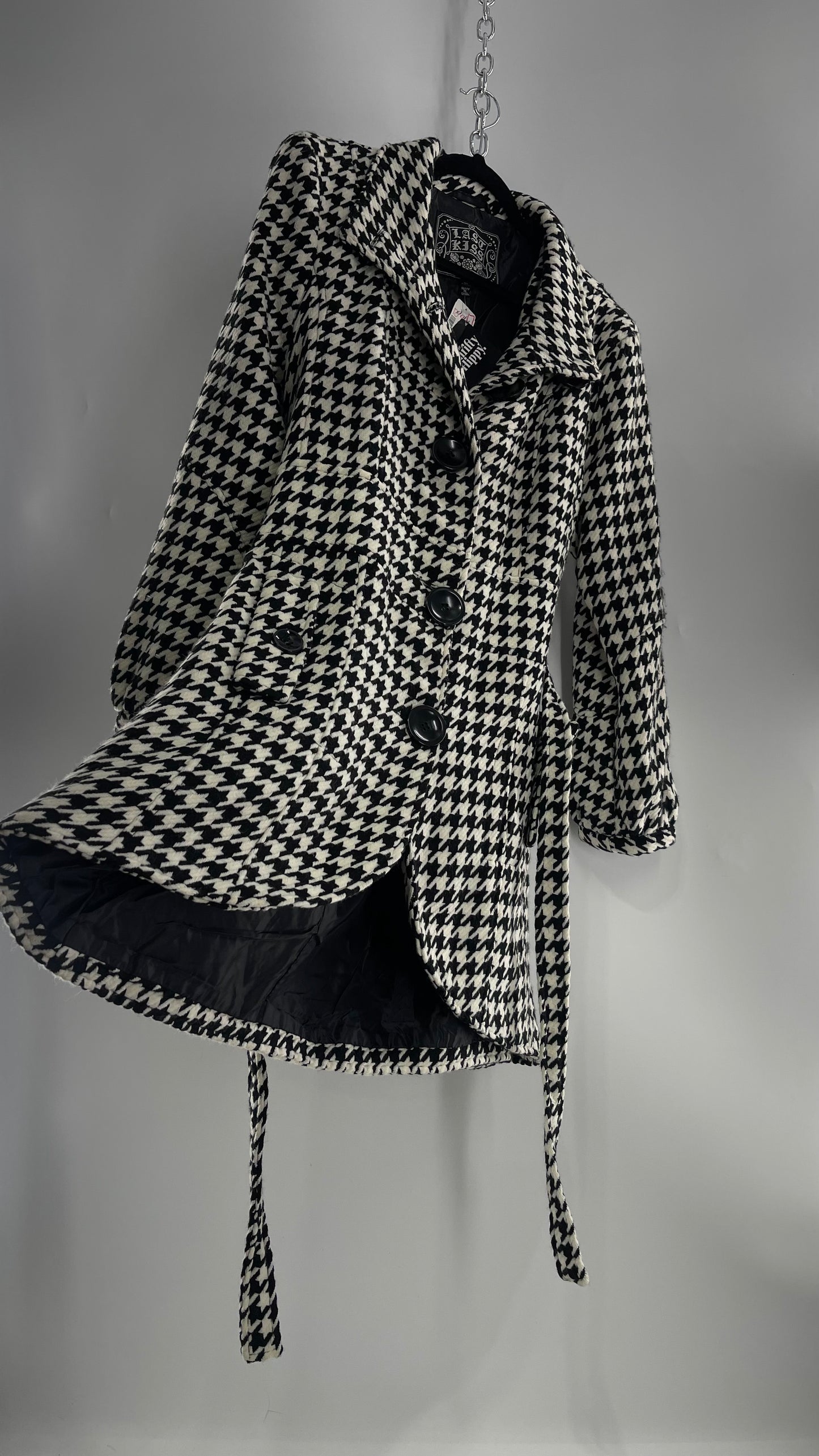 Deadstock Vintage Last Kiss Houndstooth Coat with Bubble Sleeve, Waist Tie, and Sweeping Hem (XXL)