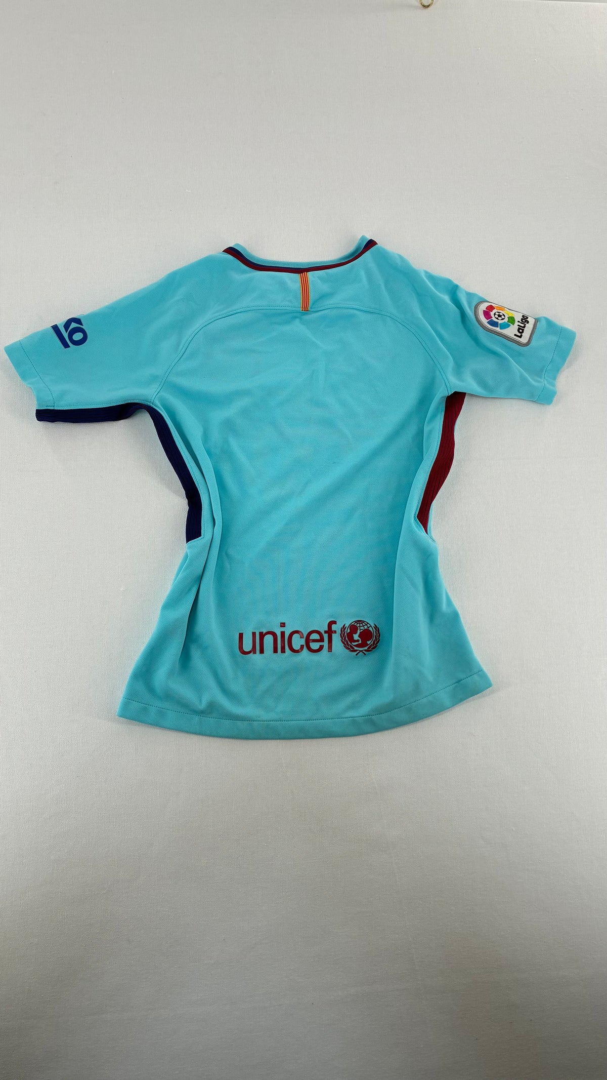 Vintage NIKE FC Barcelona Jersey (Medium)