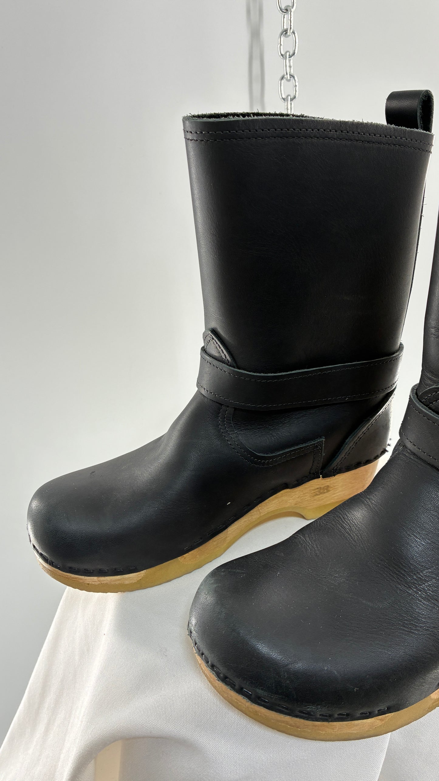 Vintage SVEN Swedish Thick Leather Black Clog Boots with Wooden Sole (38)